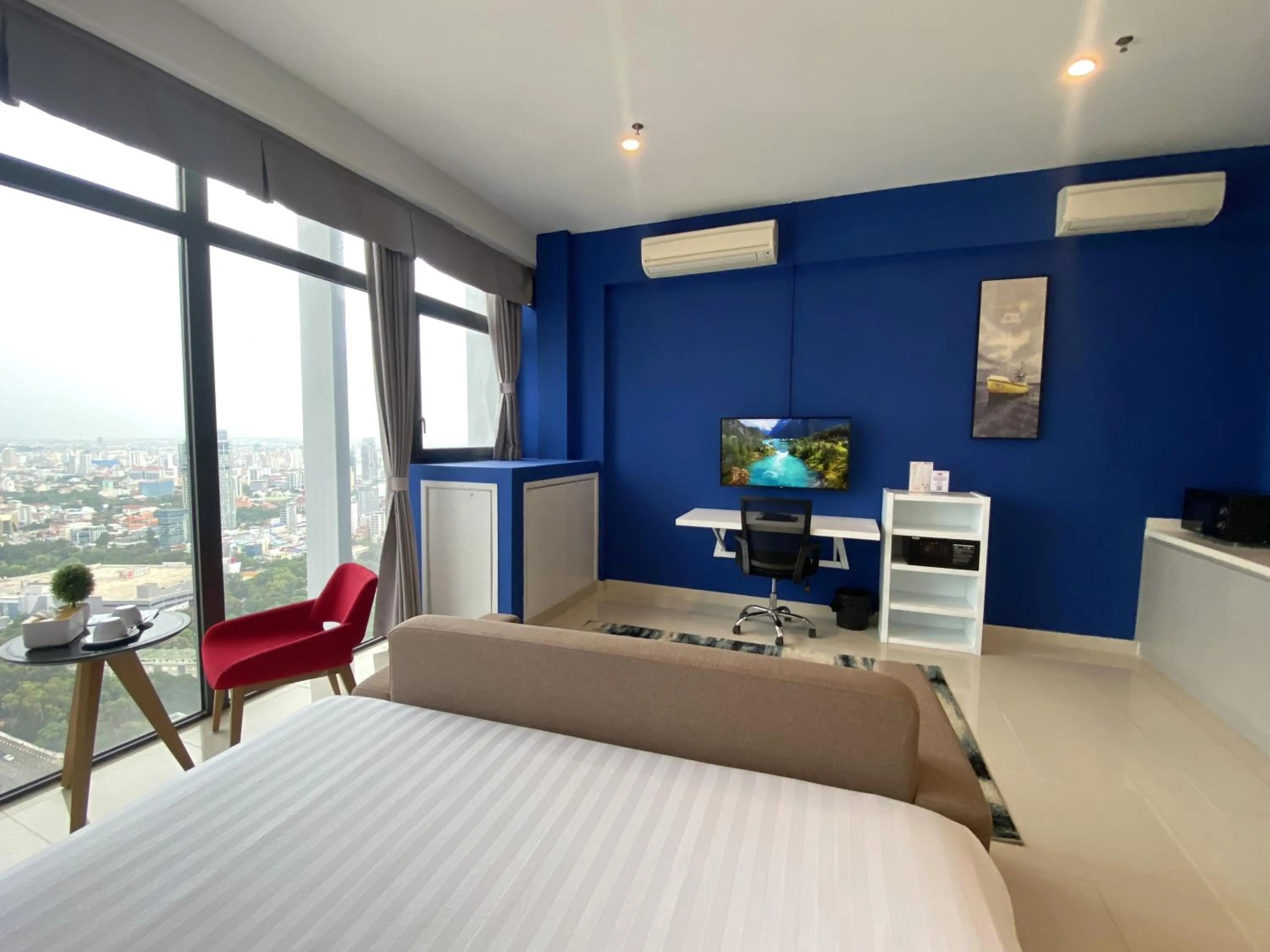 Premium King Studio in The Bridge Club