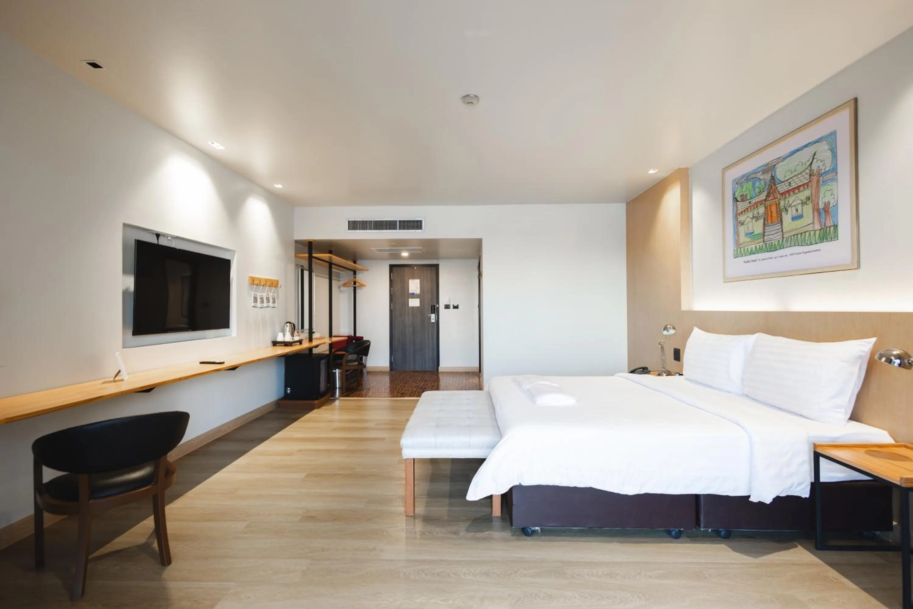 King Room with Balcony in The Royal River Hotel