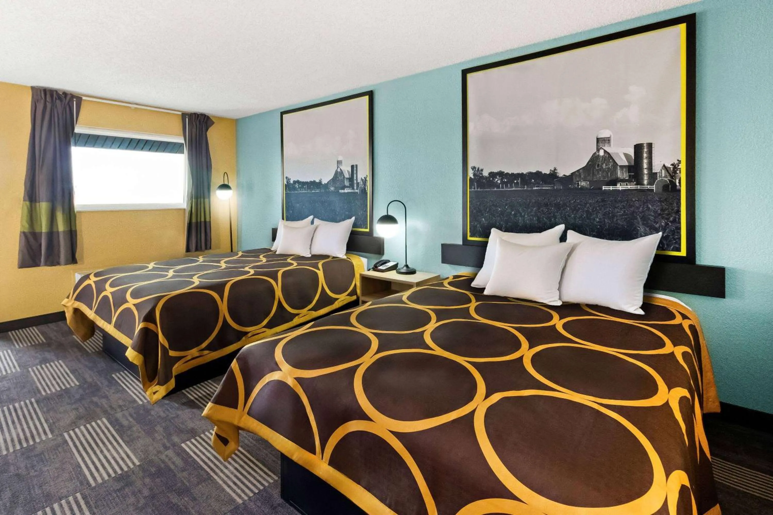 Queen Room with Two Queen Beds - Non-Smoking in Super 8 by Wyndham Vandalia/Dayton International Airport