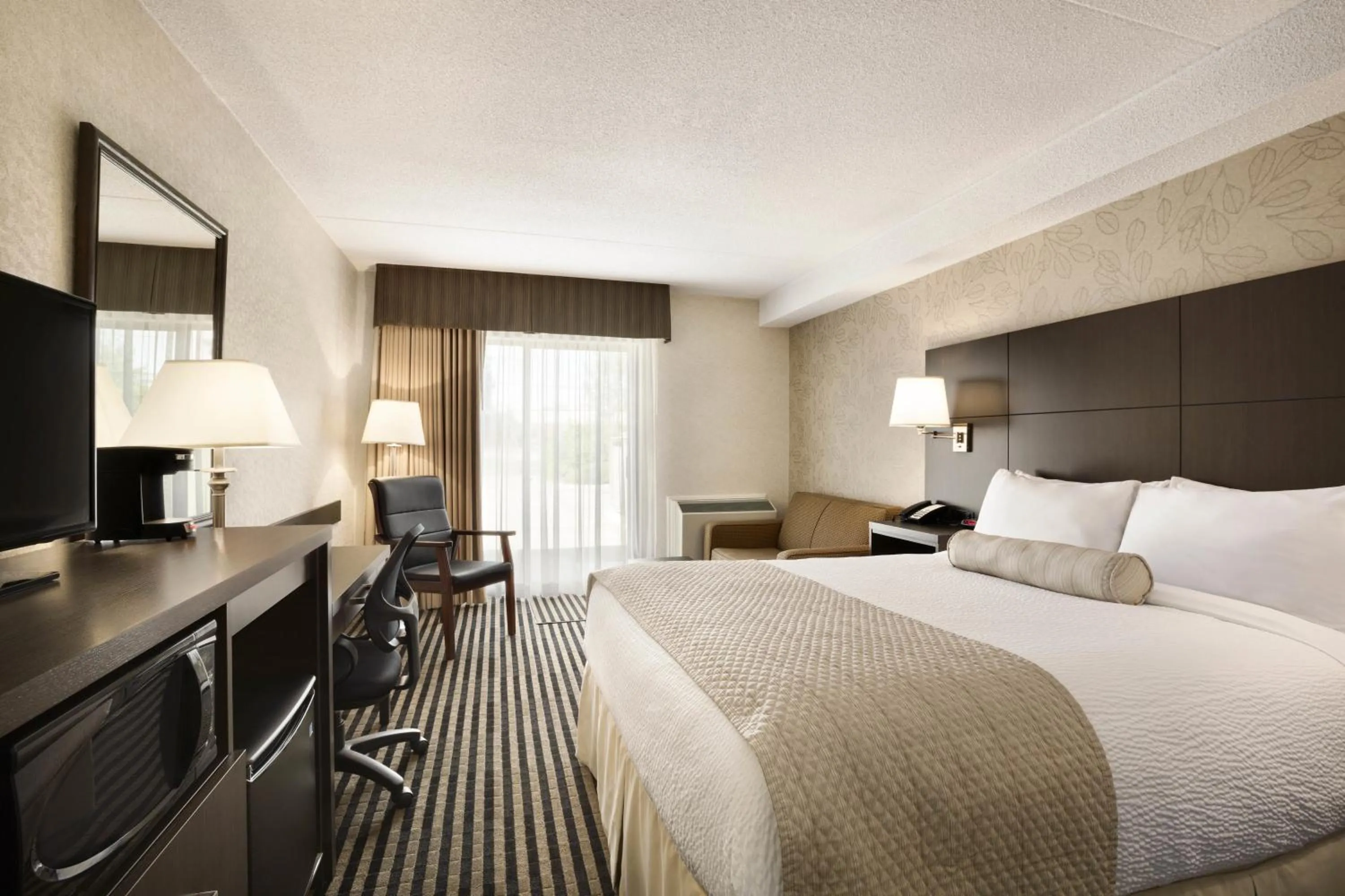 Deluxe King Room - Non-Smoking in Days Inn by Wyndham Miramichi NB