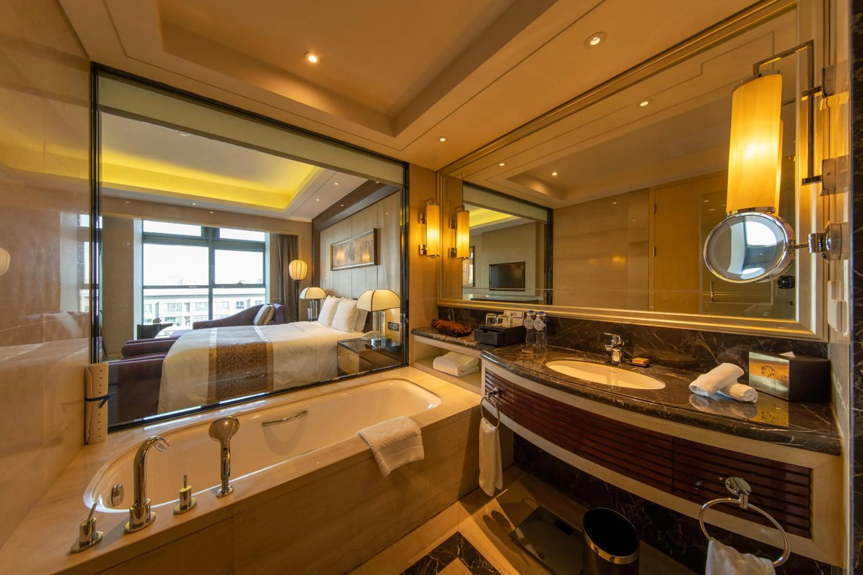 Deluxe King Room in Hilton Xi'an