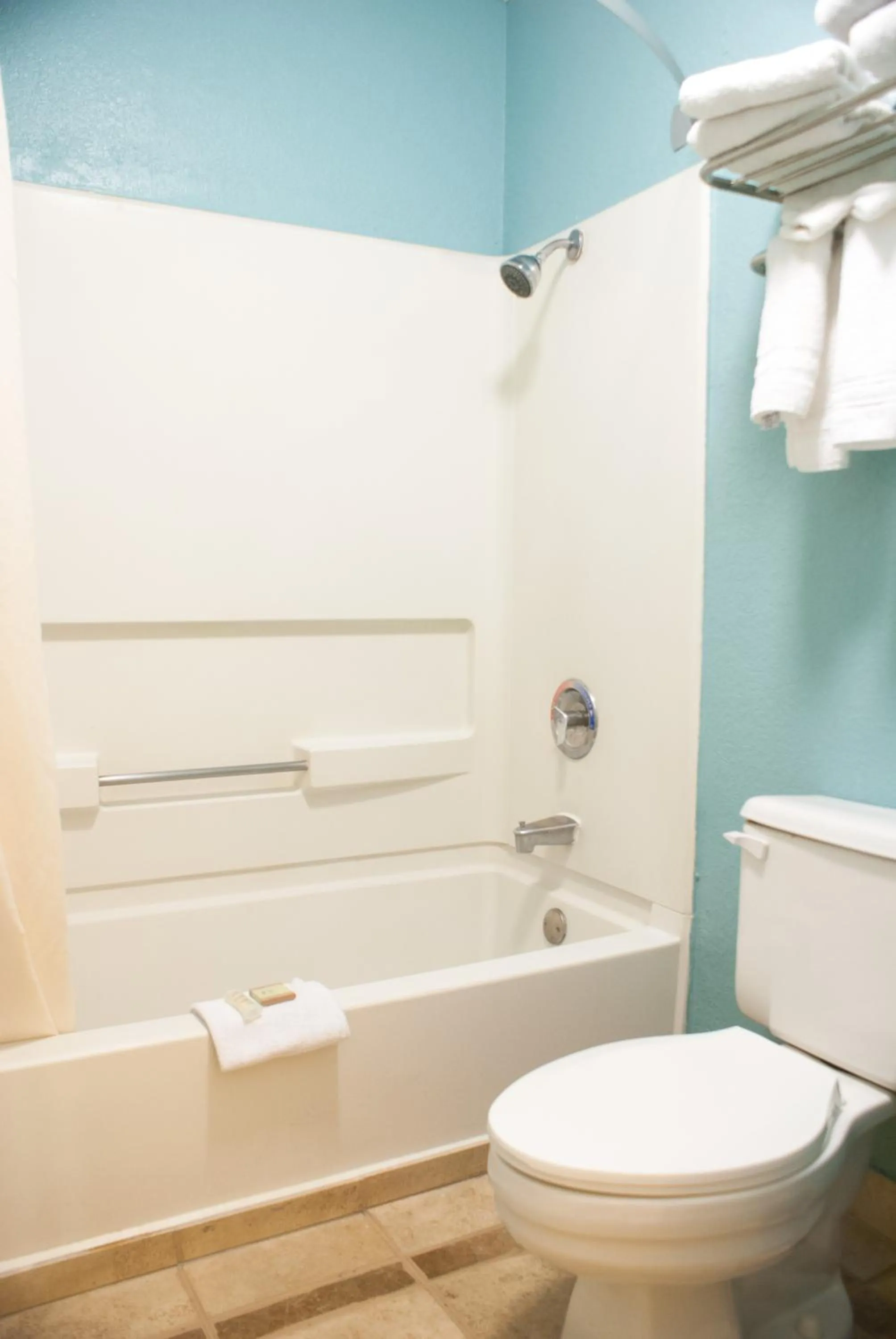 King Room - Non-Smoking (Ground Floor) in Super 8 by Wyndham Indio