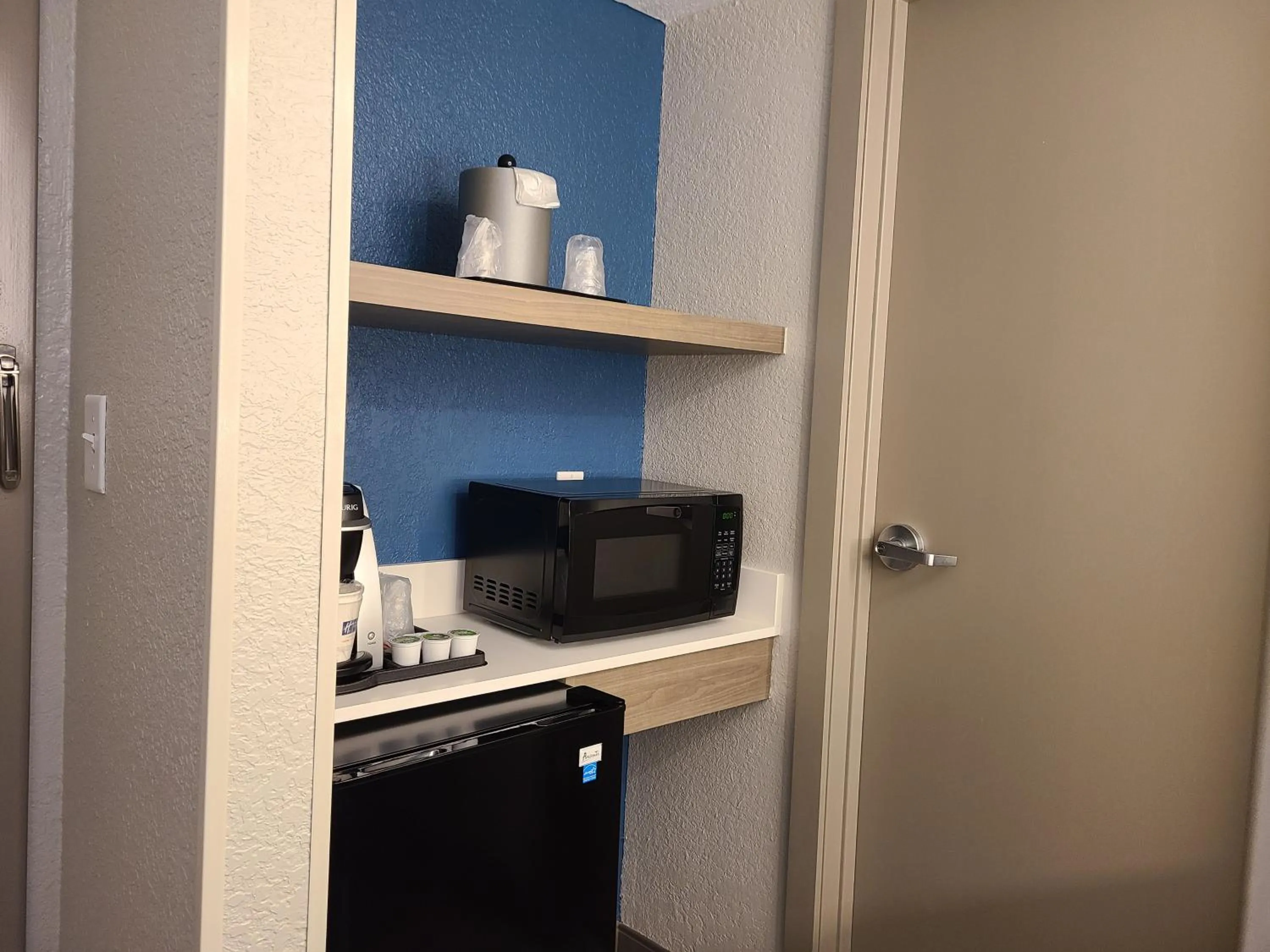 Standard Room in Holiday Inn Express Fort Lauderdale North - Executive Airport by IHG