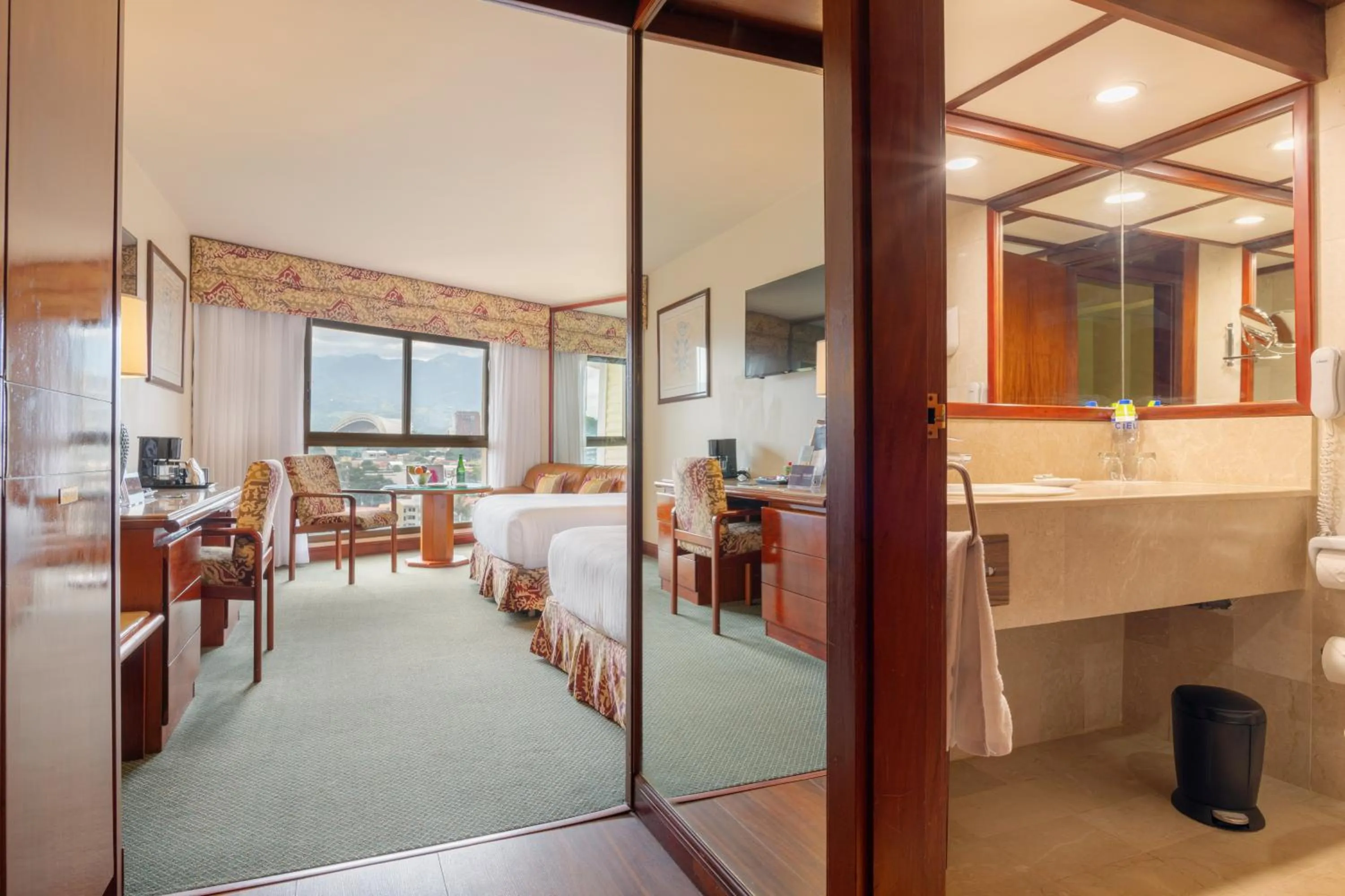 Superior Premium Level - Lounge access. in Barceló San José