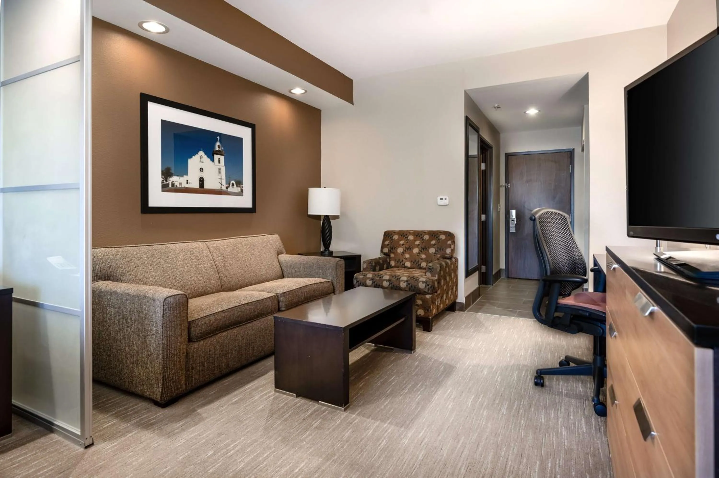 King Suite with Sofa Bed and Shower - Non-Smoking in Best Western Premier Bryan College Station