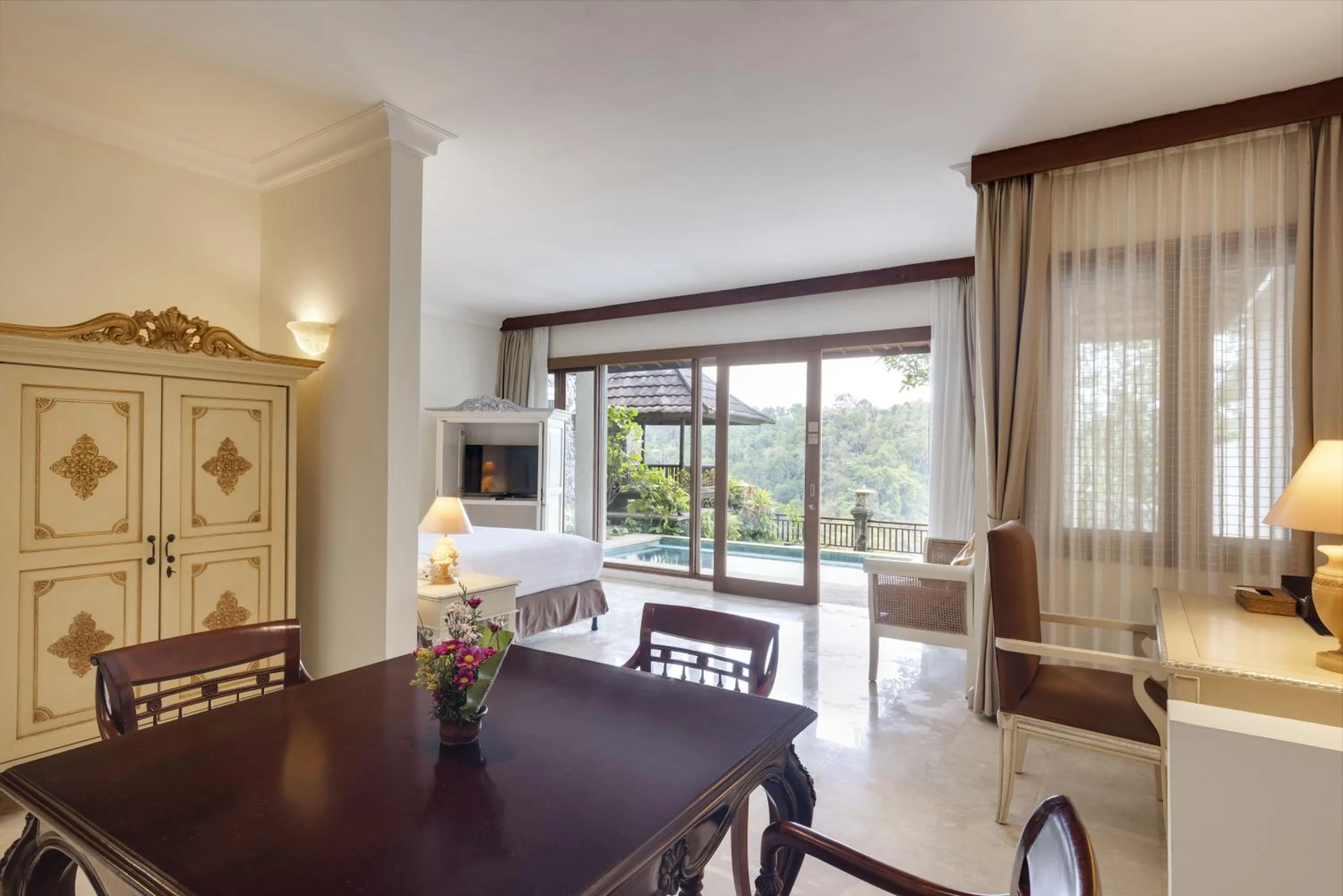 One-Bedroom Suite with Plunge Pool in Rijasa Agung Resort and Villas