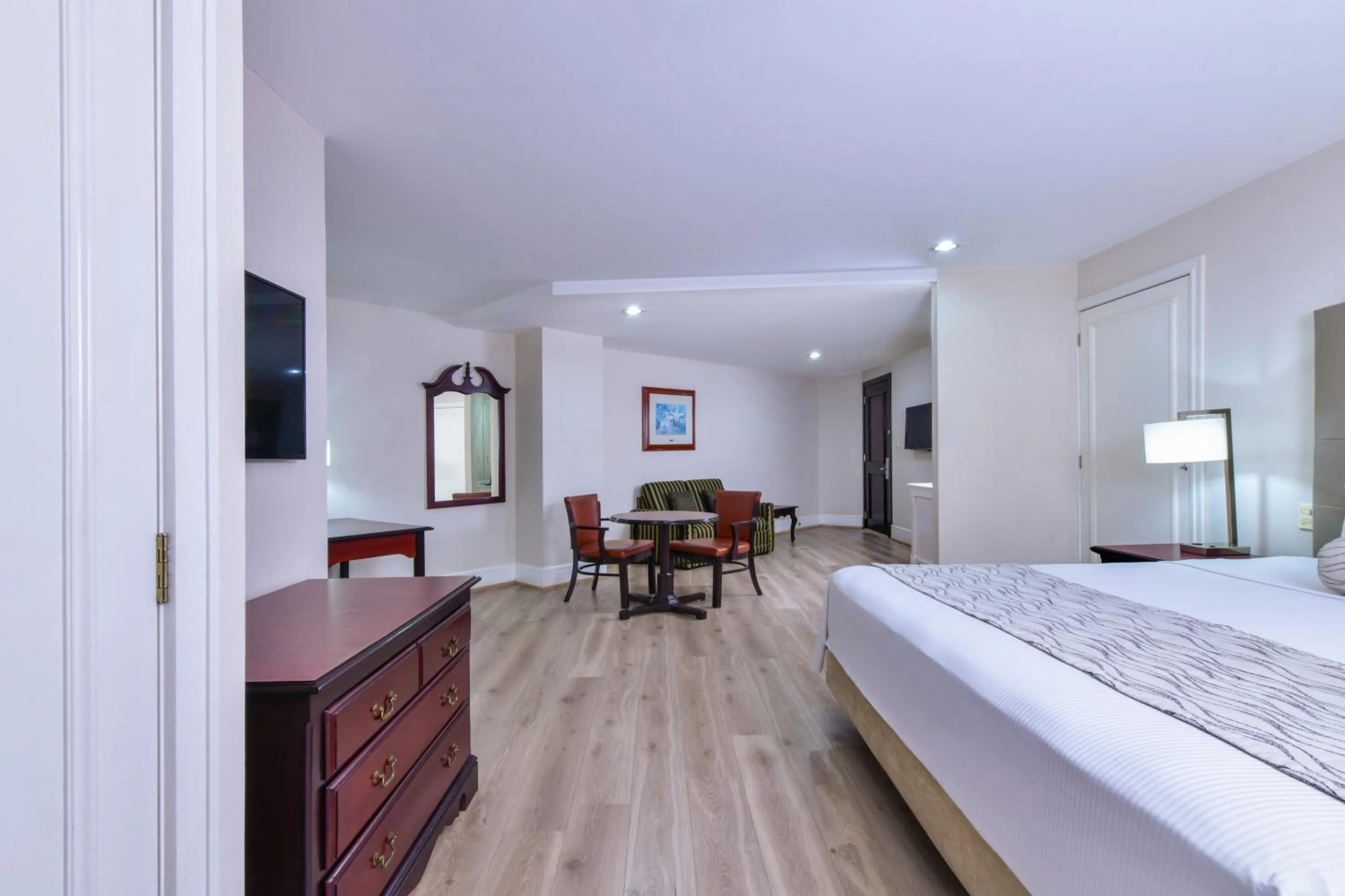 Junior Suite in Krystal Satelite Maria Barbara