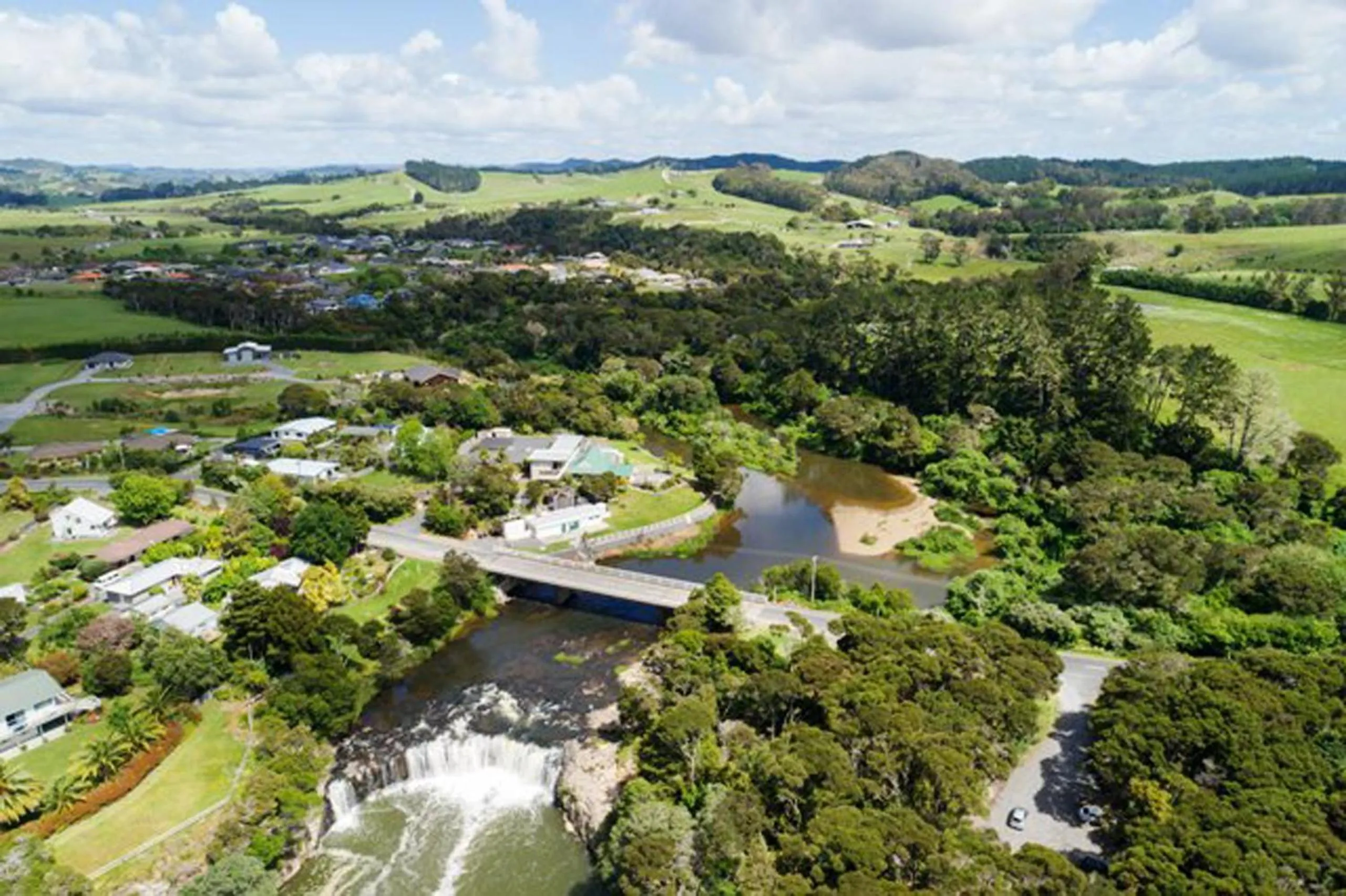One-Bedroom Suite in Riverside Lodge Paihia