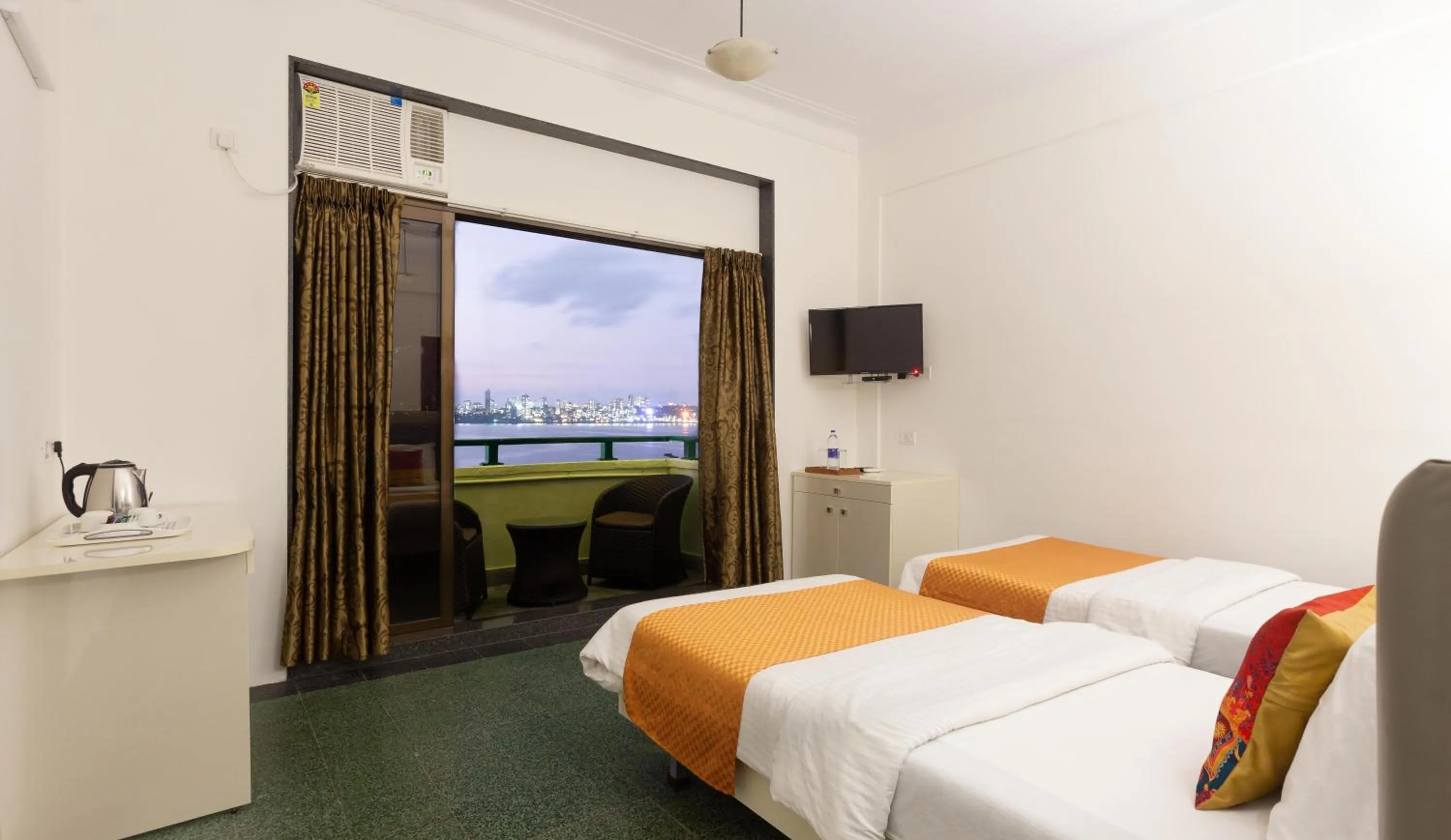 Superior Sea View Balcony Room - single occupancy in Sea Green South Hotel