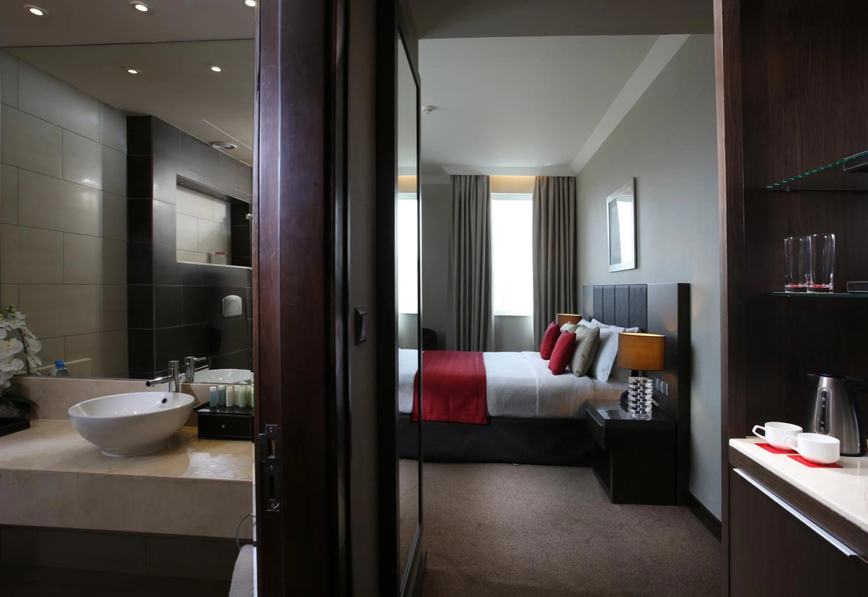 Queen Room - Disability Access - Smoking in Ramada Downtown Abu Dhabi