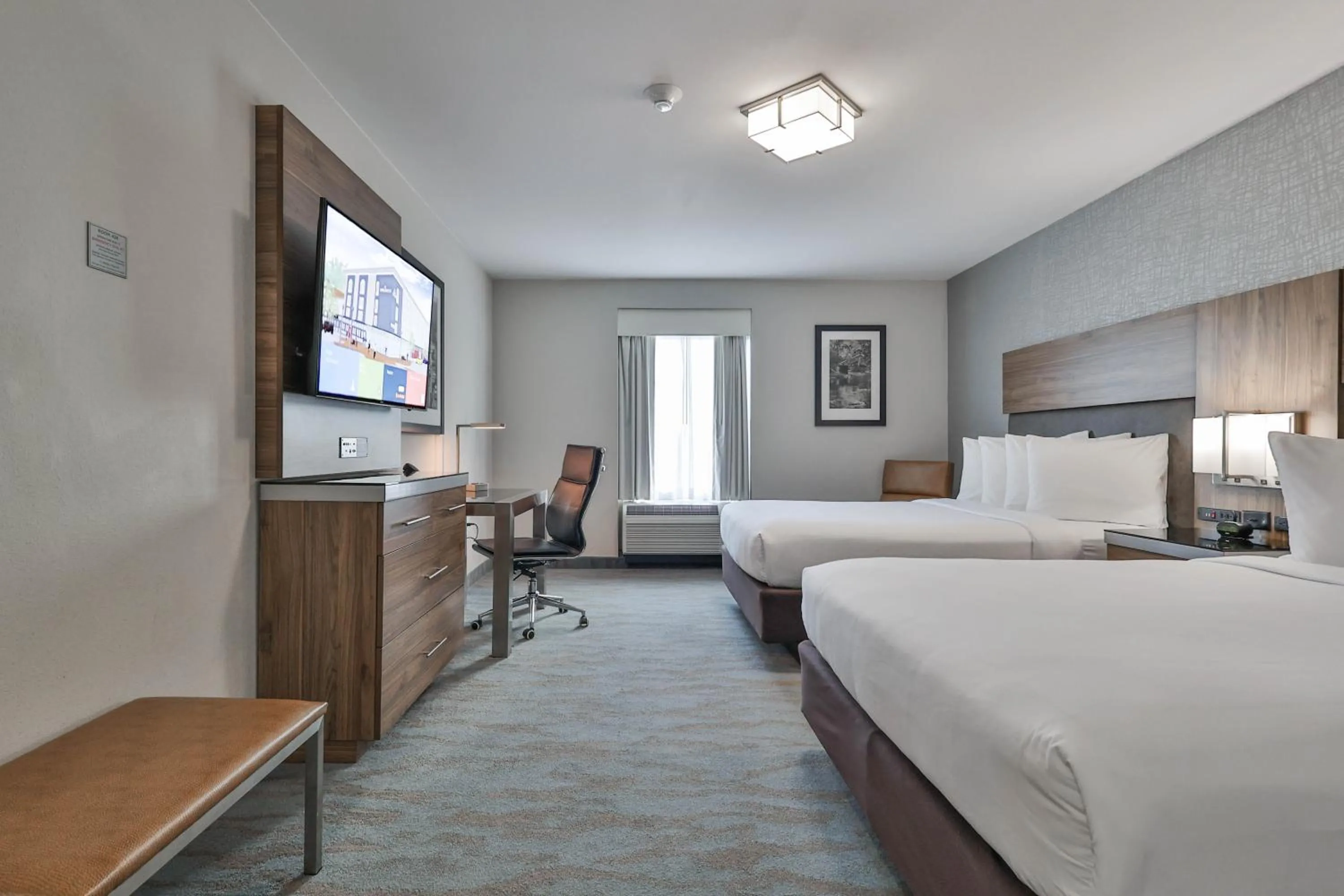 2 Queen Beds, City View in The Penn Stroud, Stroudsburg - Poconos, an Ascend Collection Hotel