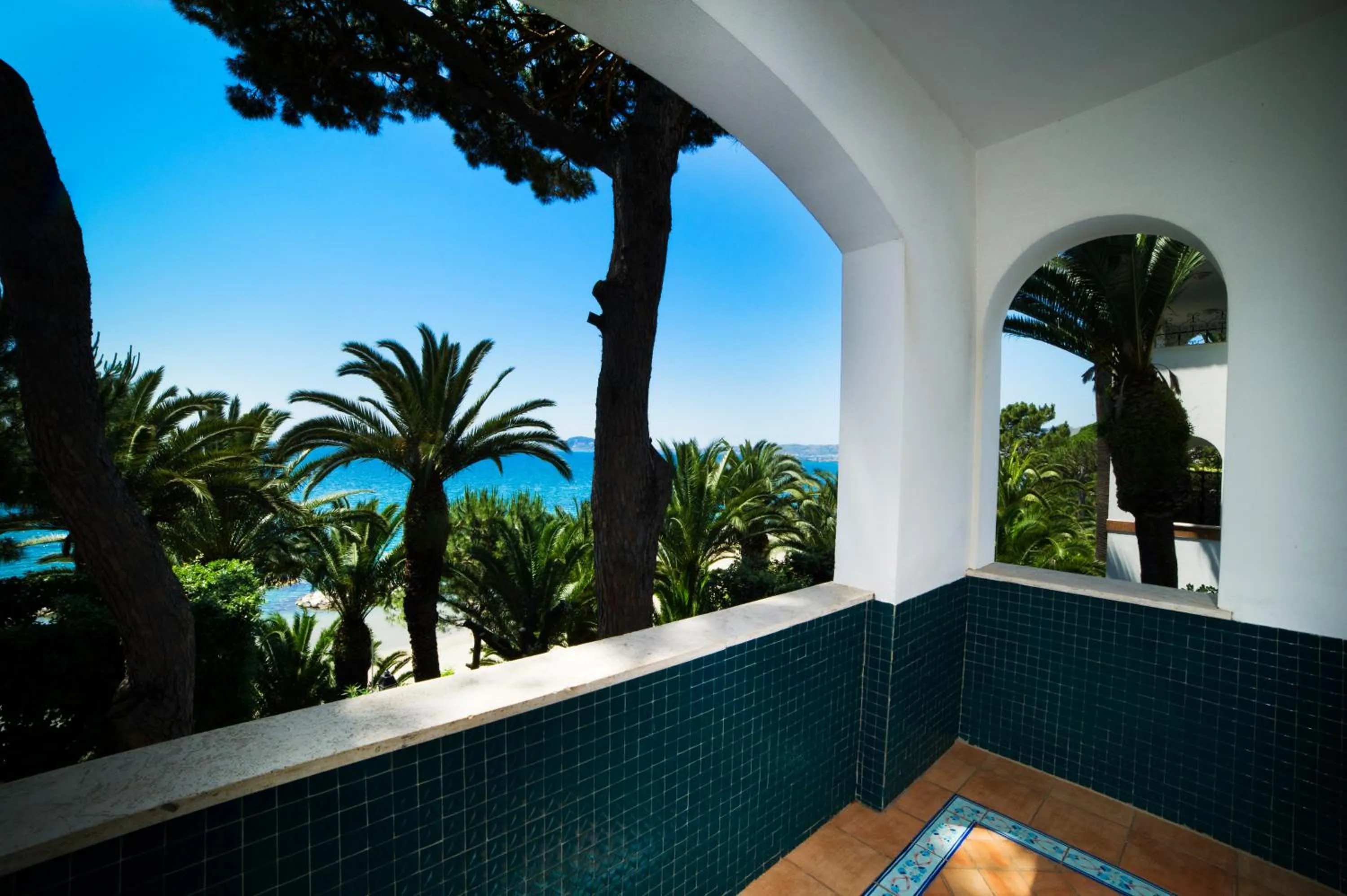 Twin Room with Sea View in Grande Albergo Miramare