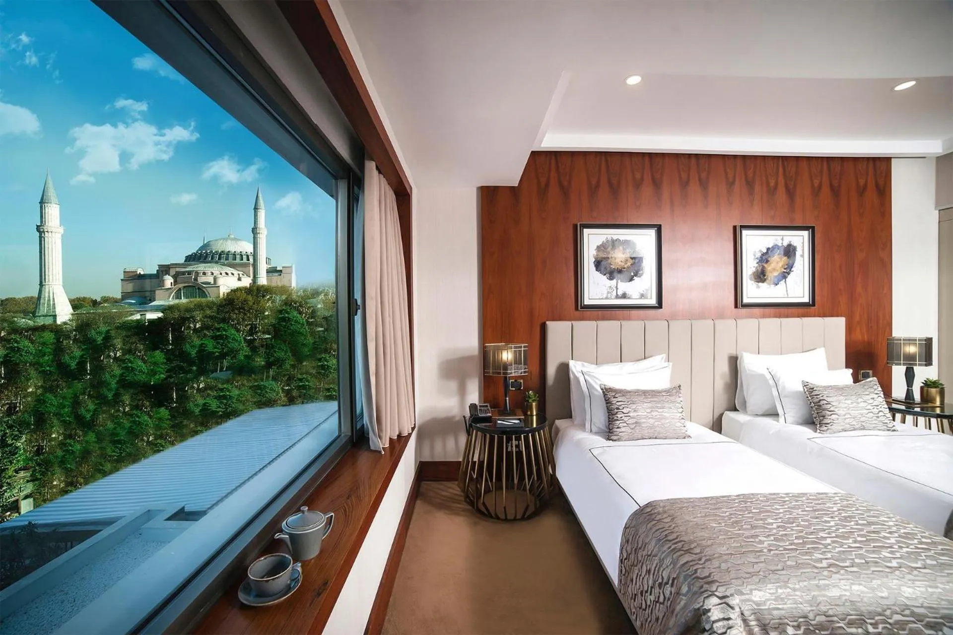 Superior City View Room in Vogue Hotel Supreme Istanbul