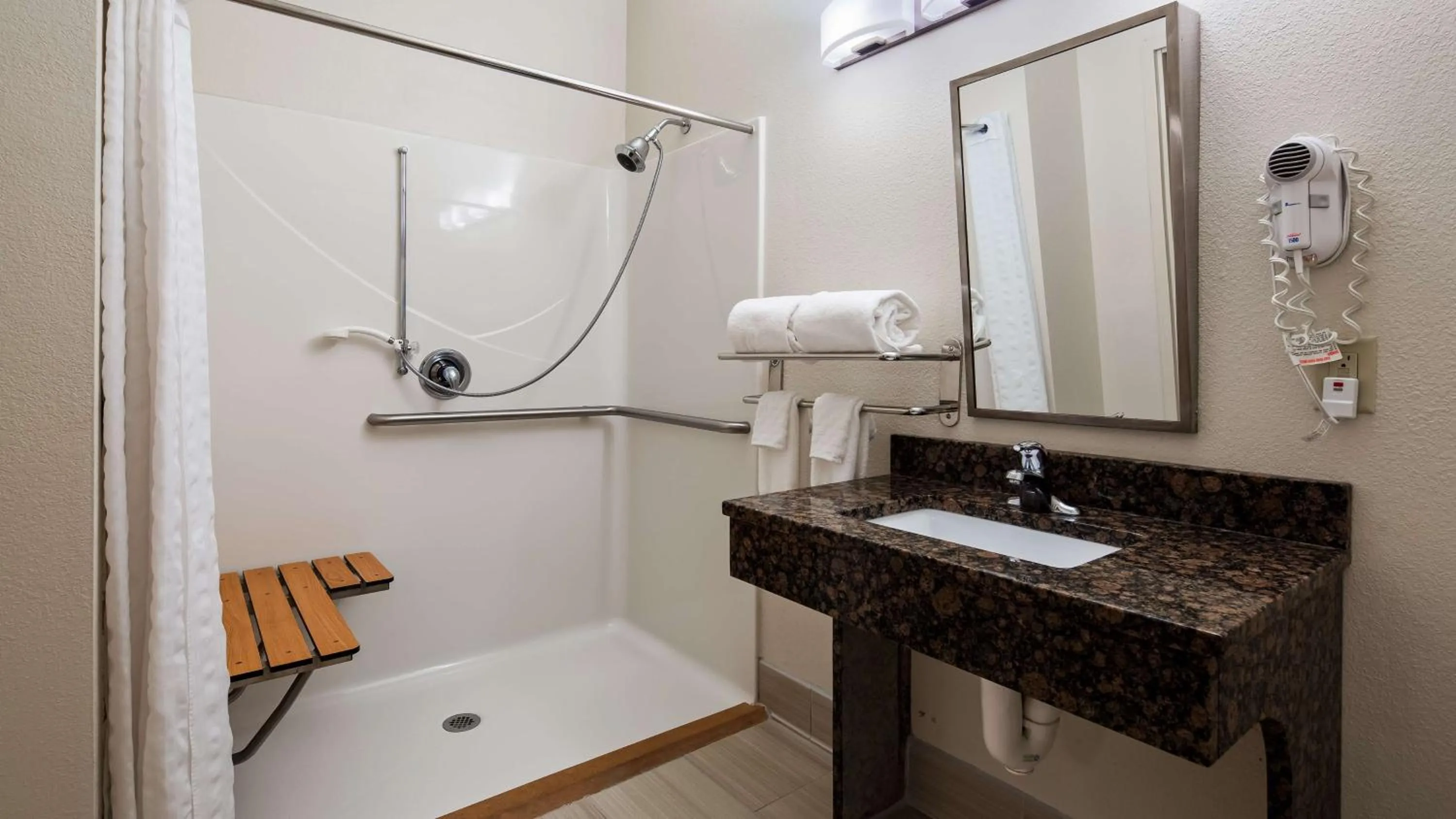King Room with Walk-in Shower - Non-Smoking/Disability Access in Best Western Denton Inn