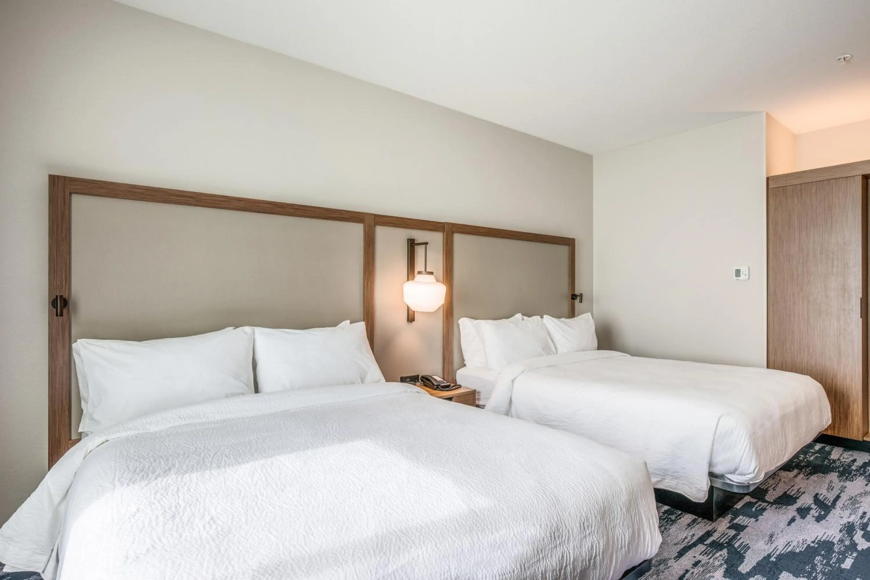 Standard Room in Holiday Inn Express & Suites Platteville by IHG