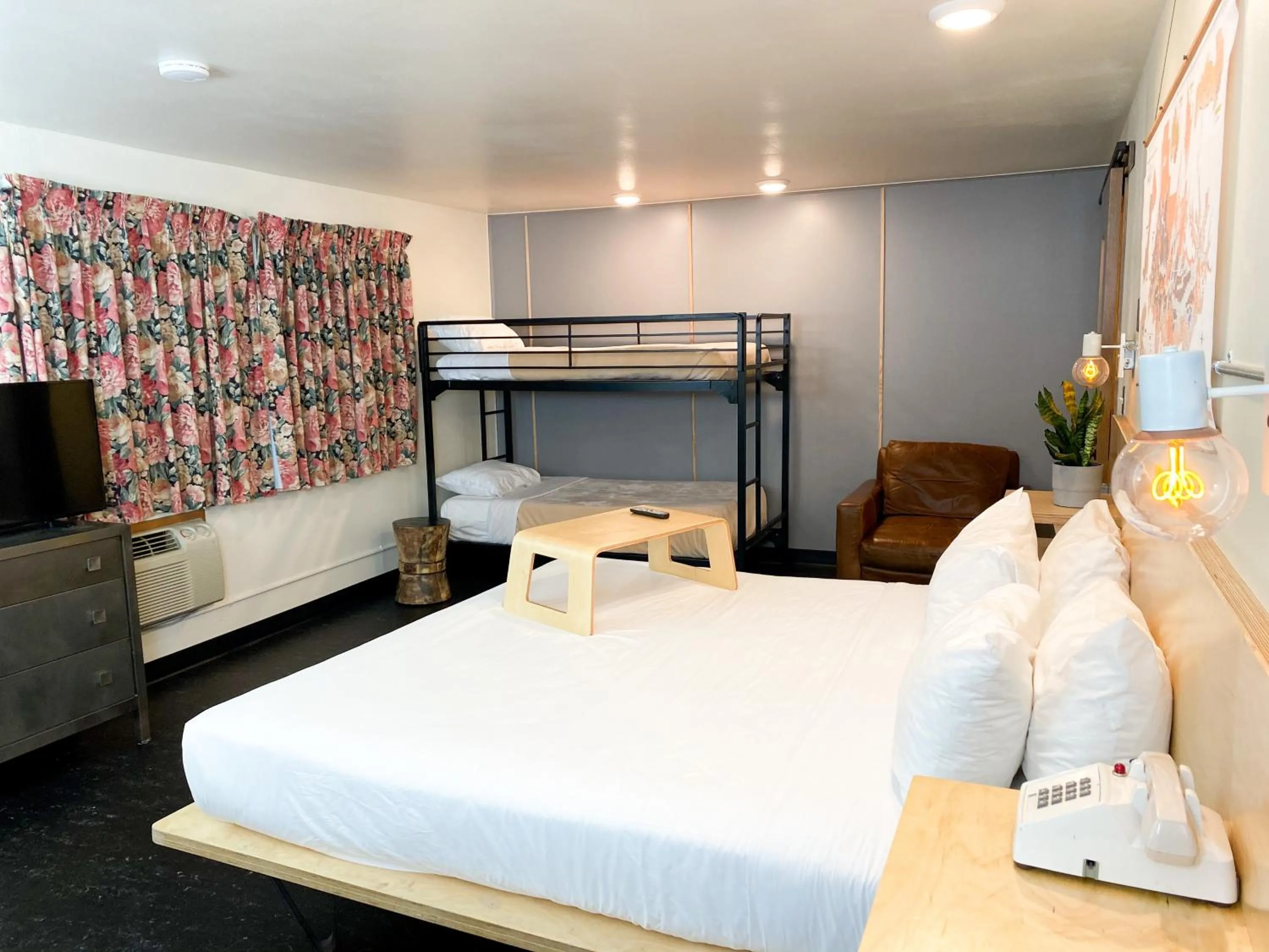 Family Room - Non-Pet Friendly  in Hotel Corvallis