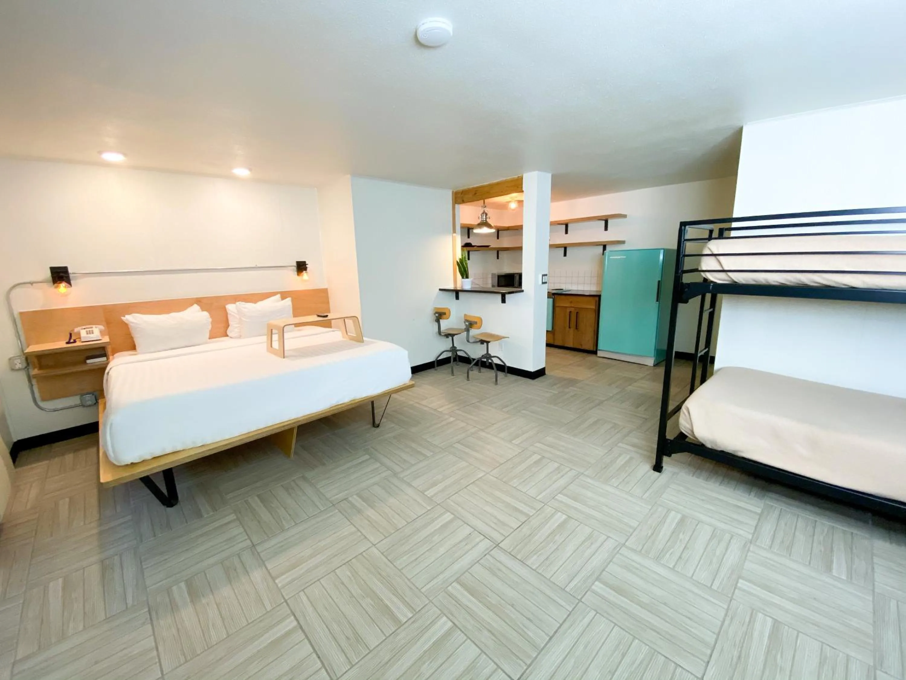 King Studio - Pet Friendly in Hotel Corvallis