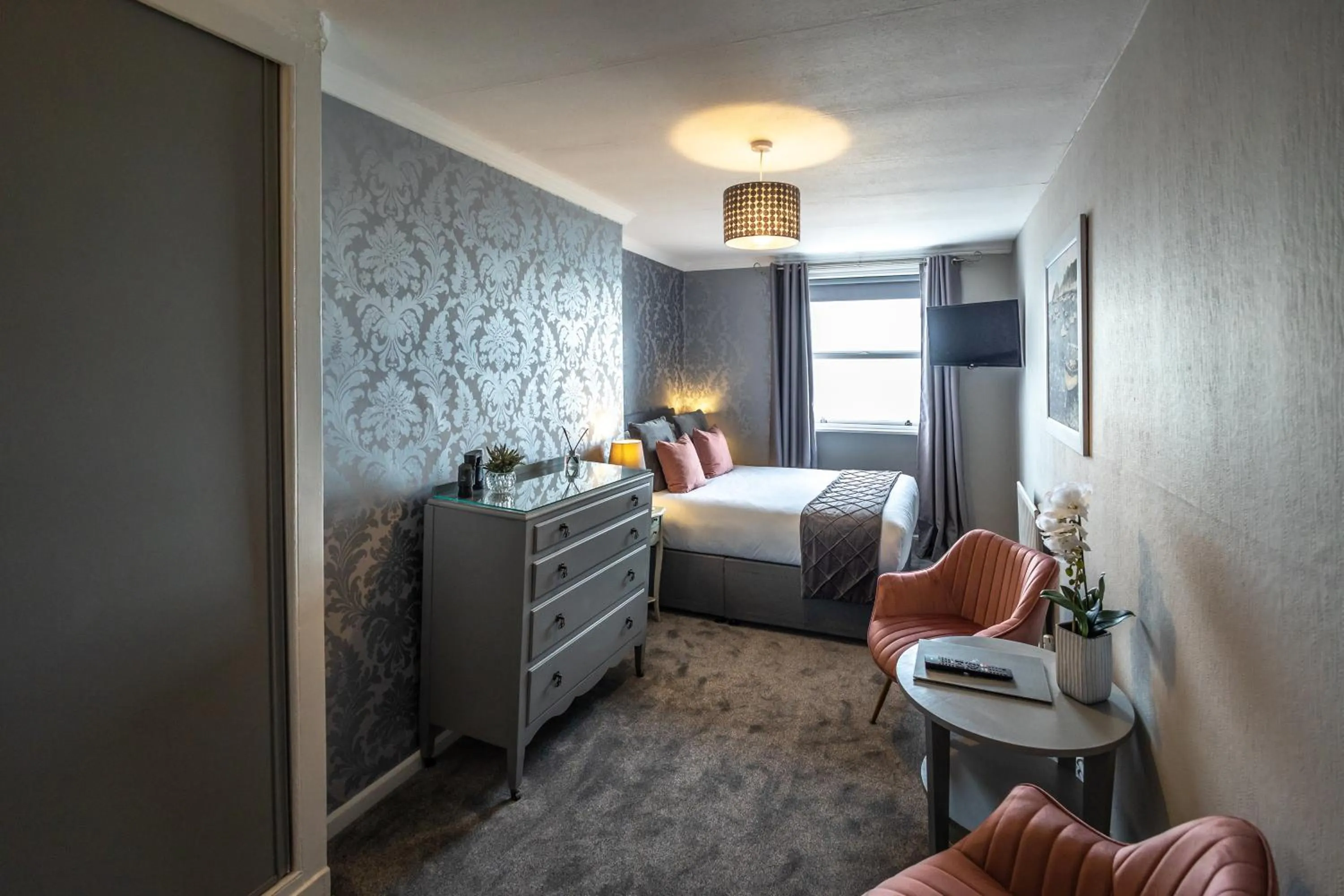 Superior Double Room in Gloucester House