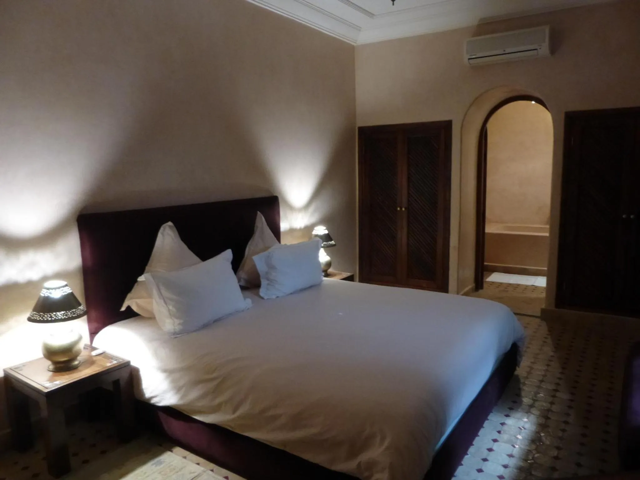 Merzouga Double Room in Riad L'Emir