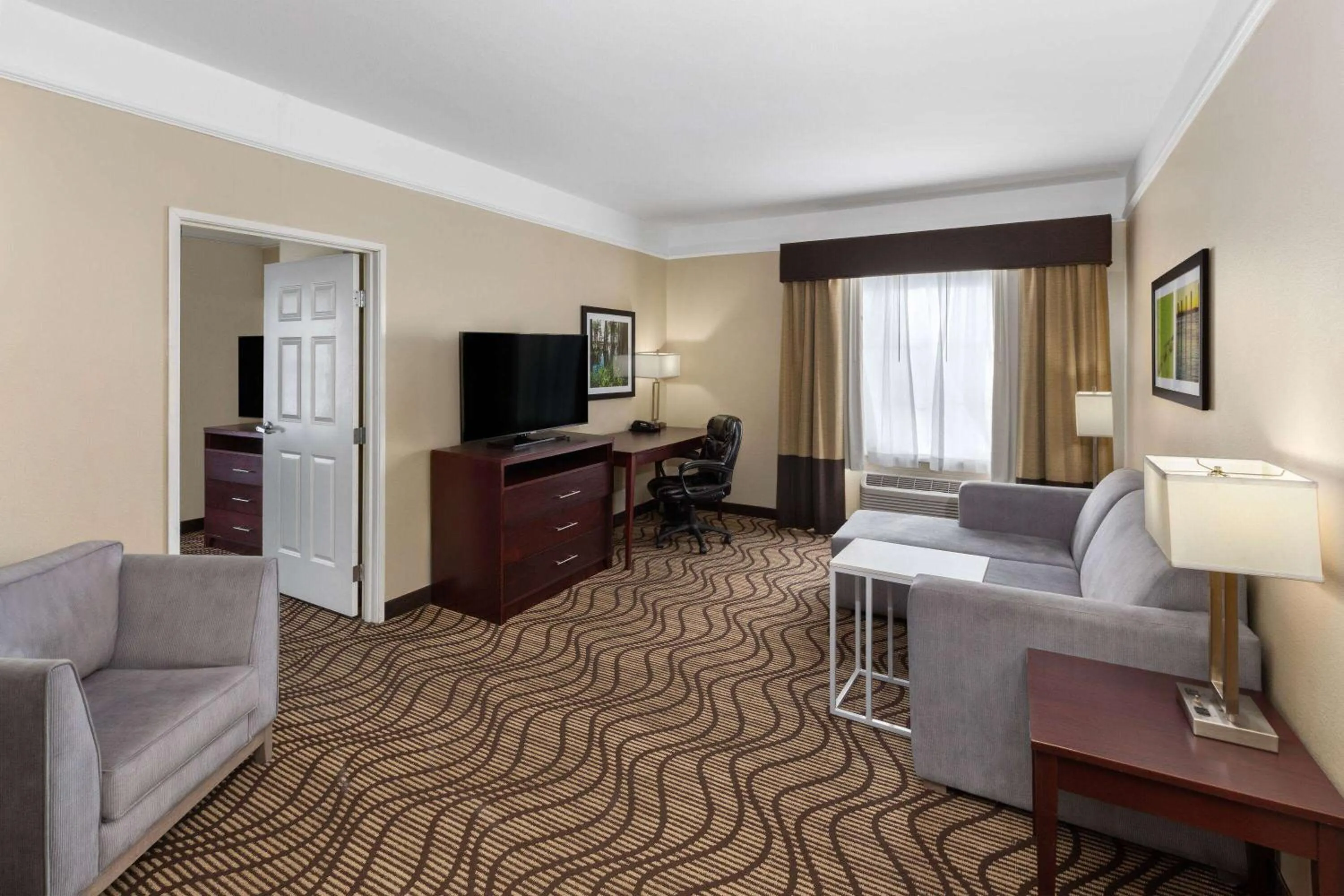 King Suite - Non-Smoking in La Quinta by Wyndham Houma