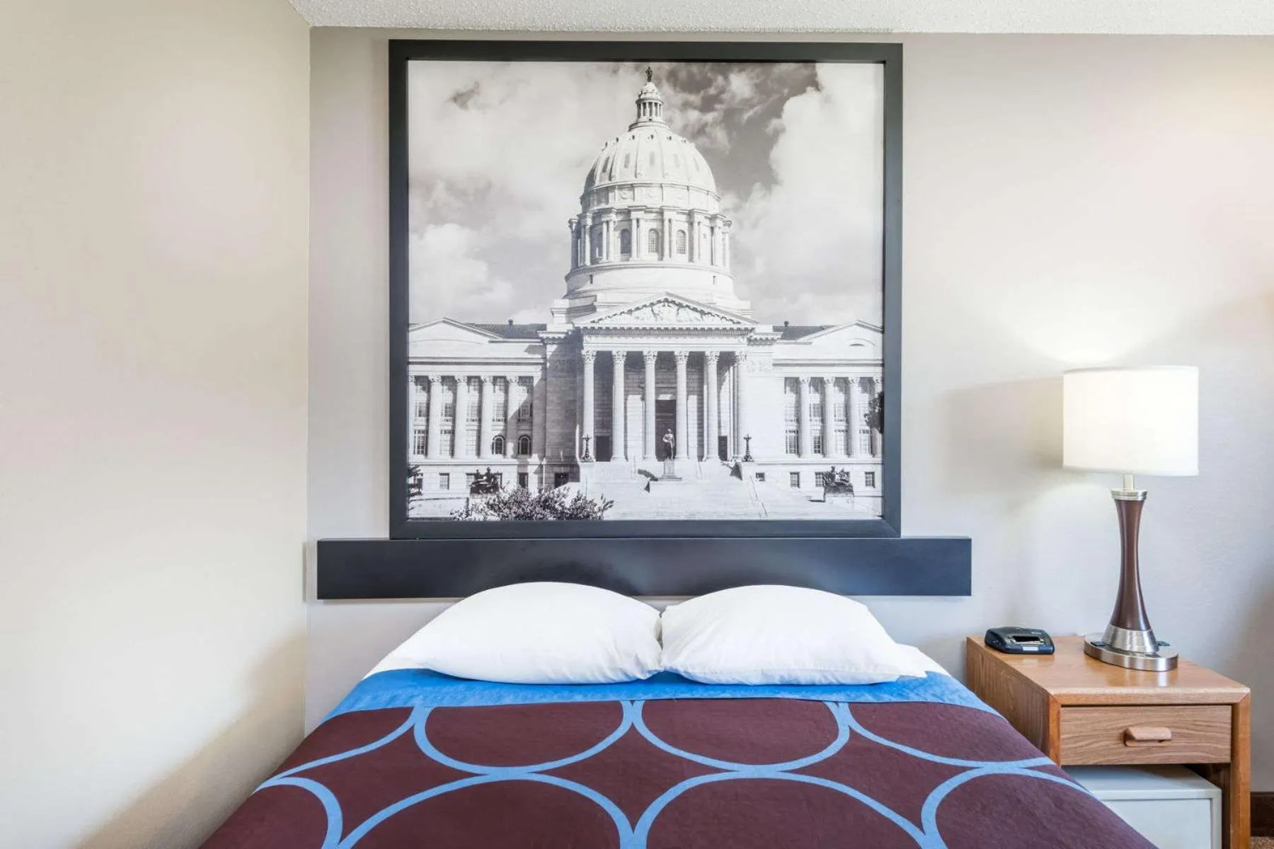 Queen Room - Non-Smoking in Super 8 by Wyndham West Plains