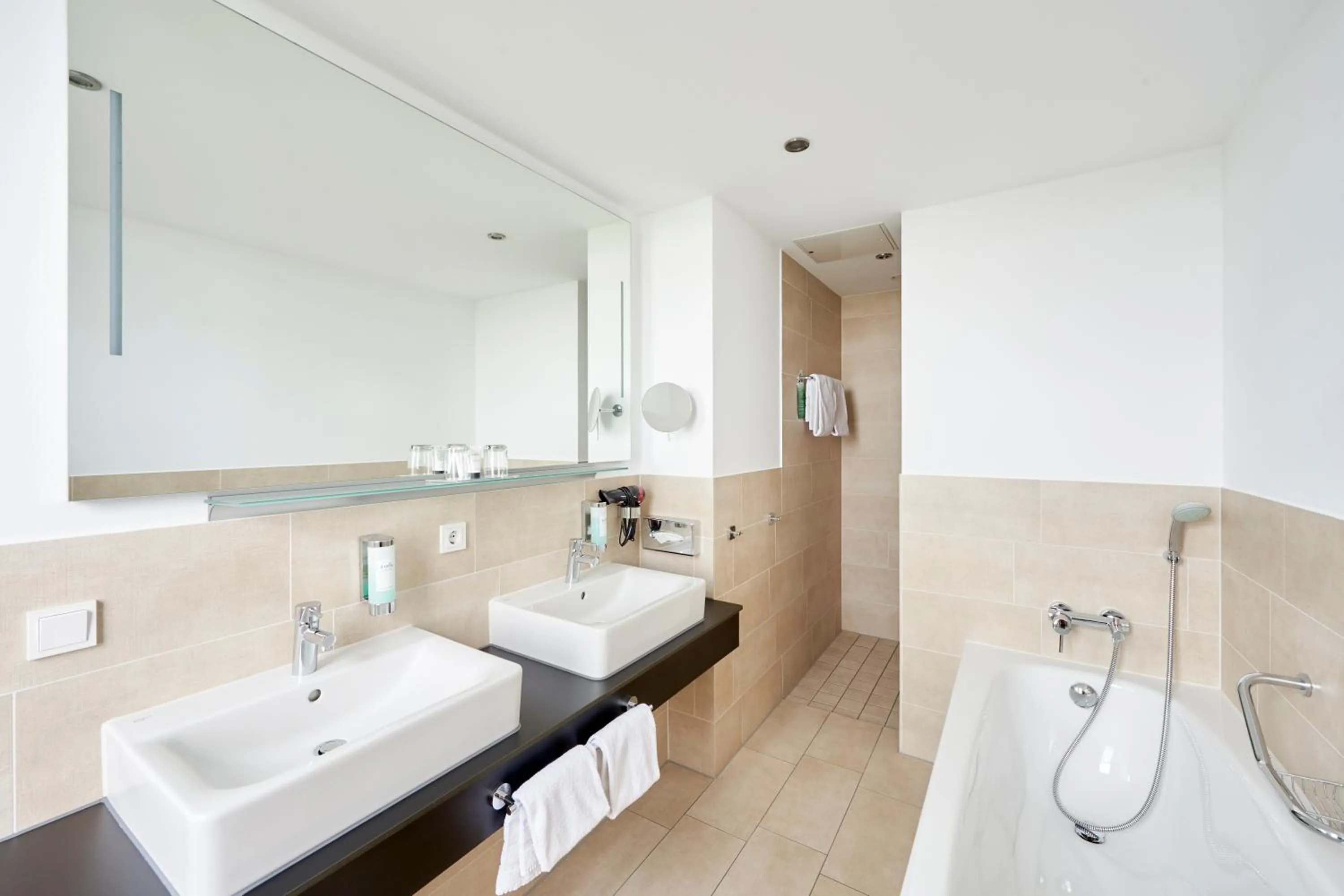 Junior Suite Comfort in Hotel Oversum Winterberg Ski- und Vital Resort