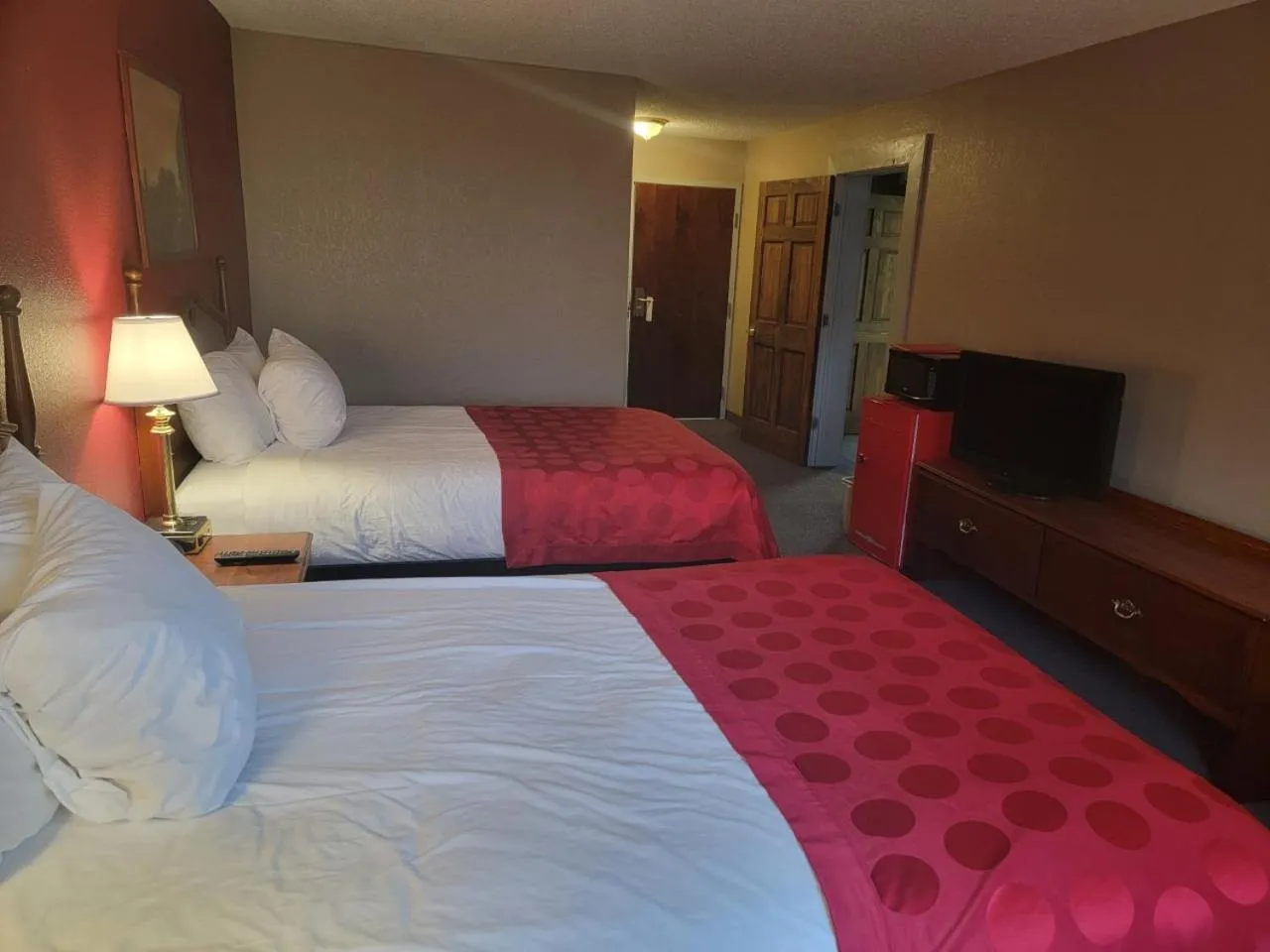 4 Double Beds, Mobility Accessible Adjoining Suite, Non-Smoking in Ramada by Wyndham Angola/Fremont Area