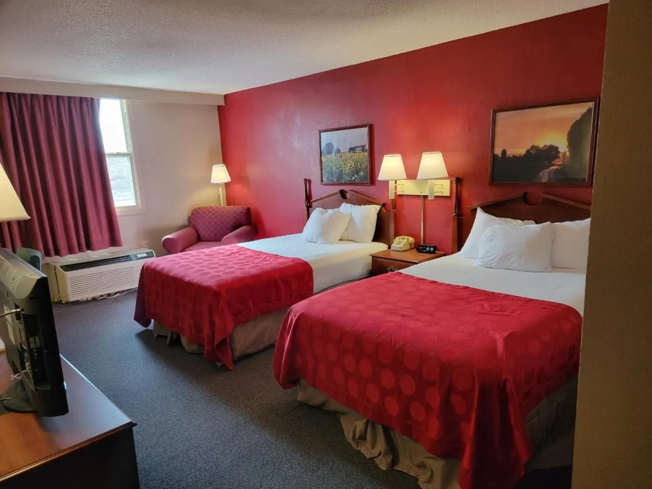 Double Room with Two Double Beds -Non-Smoking in Ramada by Wyndham Angola/Fremont Area