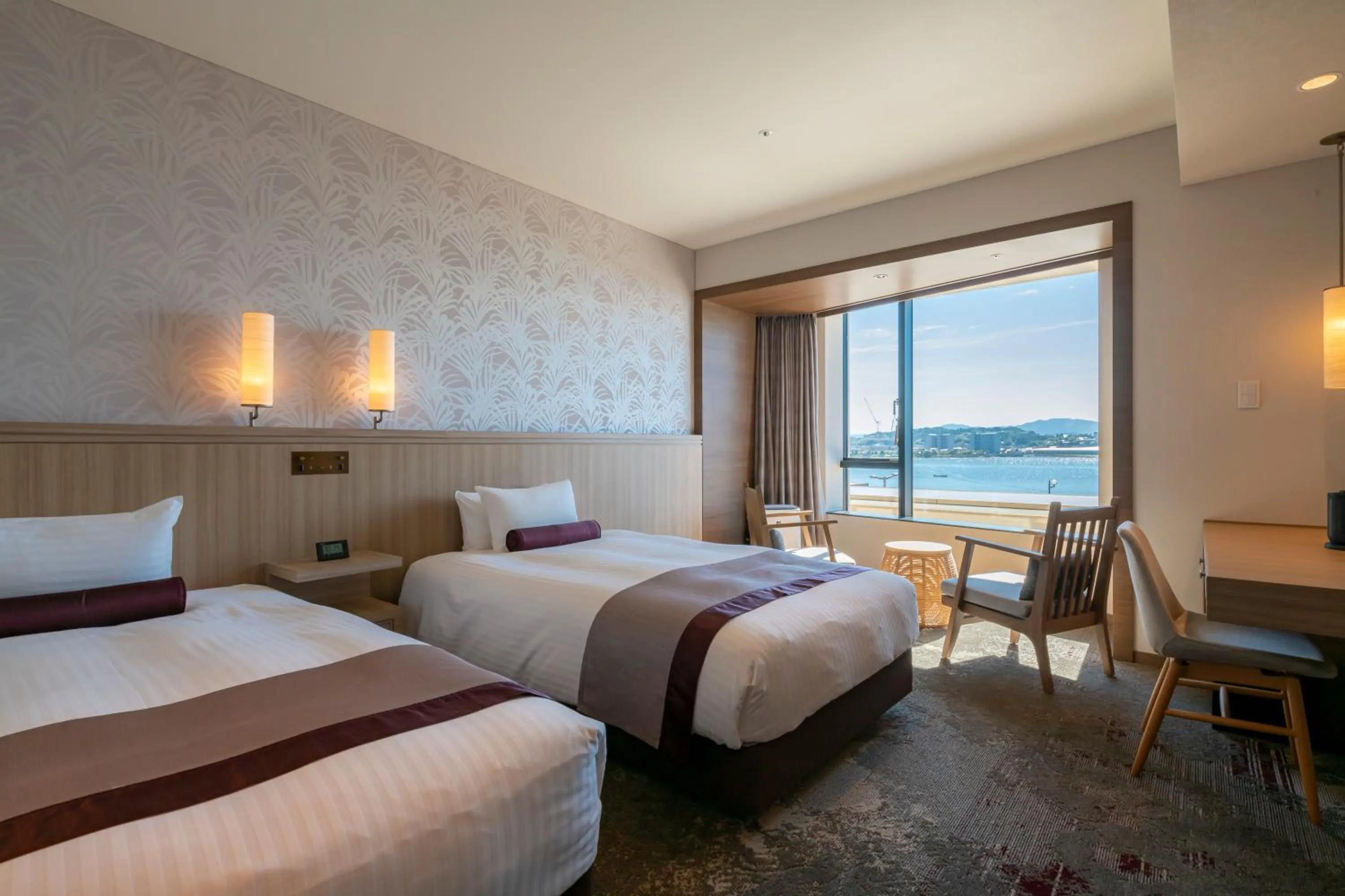 Deluxe Twin Room with Extra Bed in Hotel Ichibata