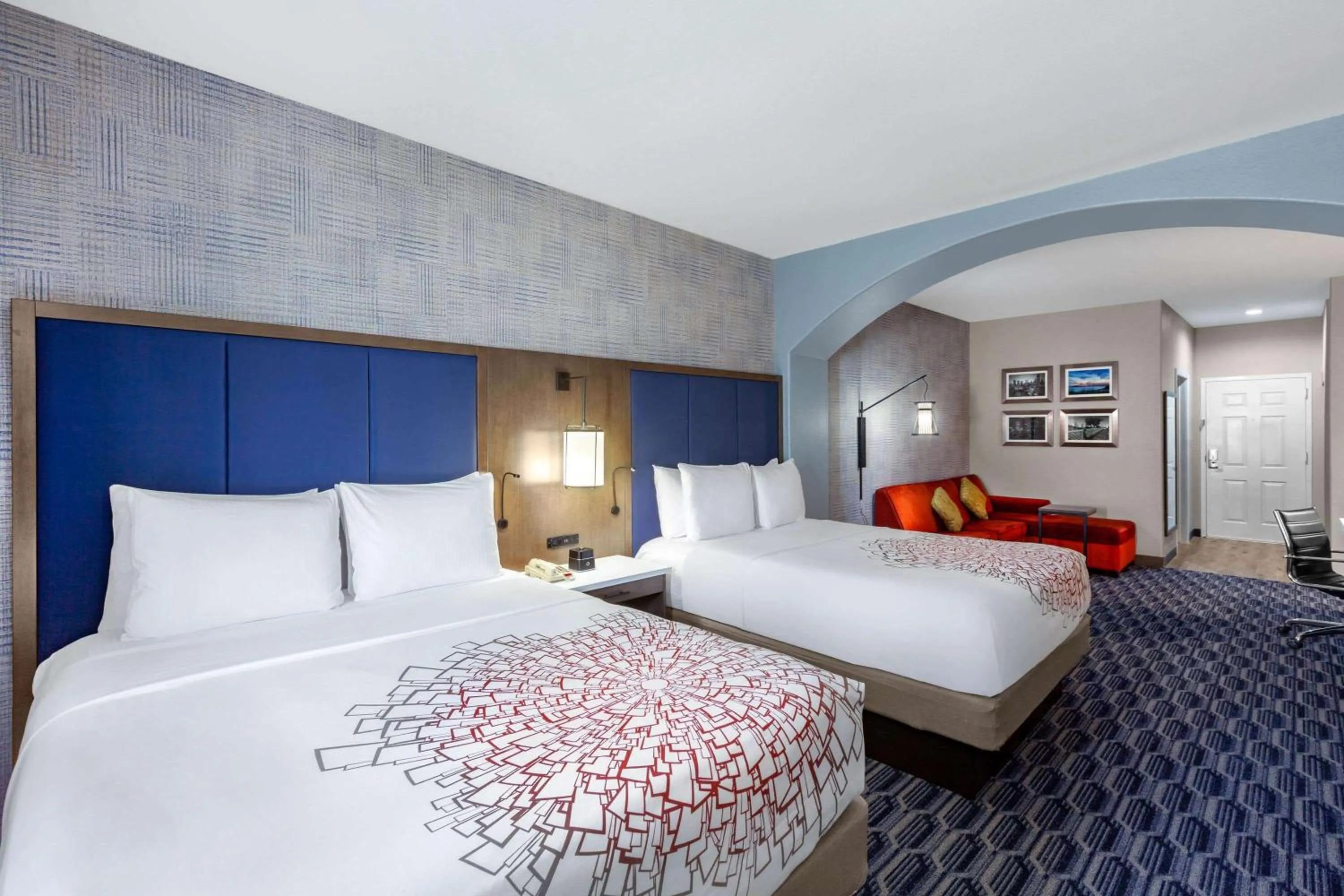 Deluxe Suite with Two Queen Beds - Mobility Access/Non-Smoking in La Quinta by Wyndham Houston Channelview