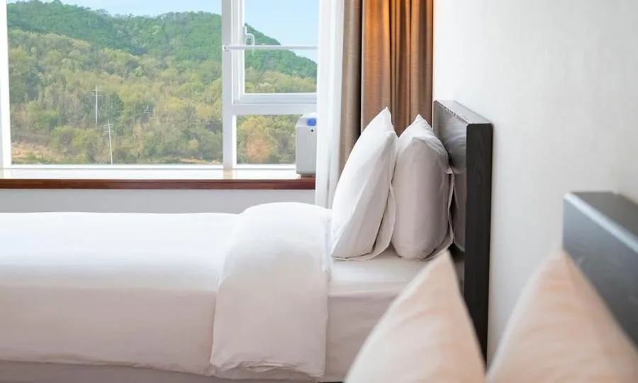 Economy Twin Mountain in Yeosu Hotel Haven