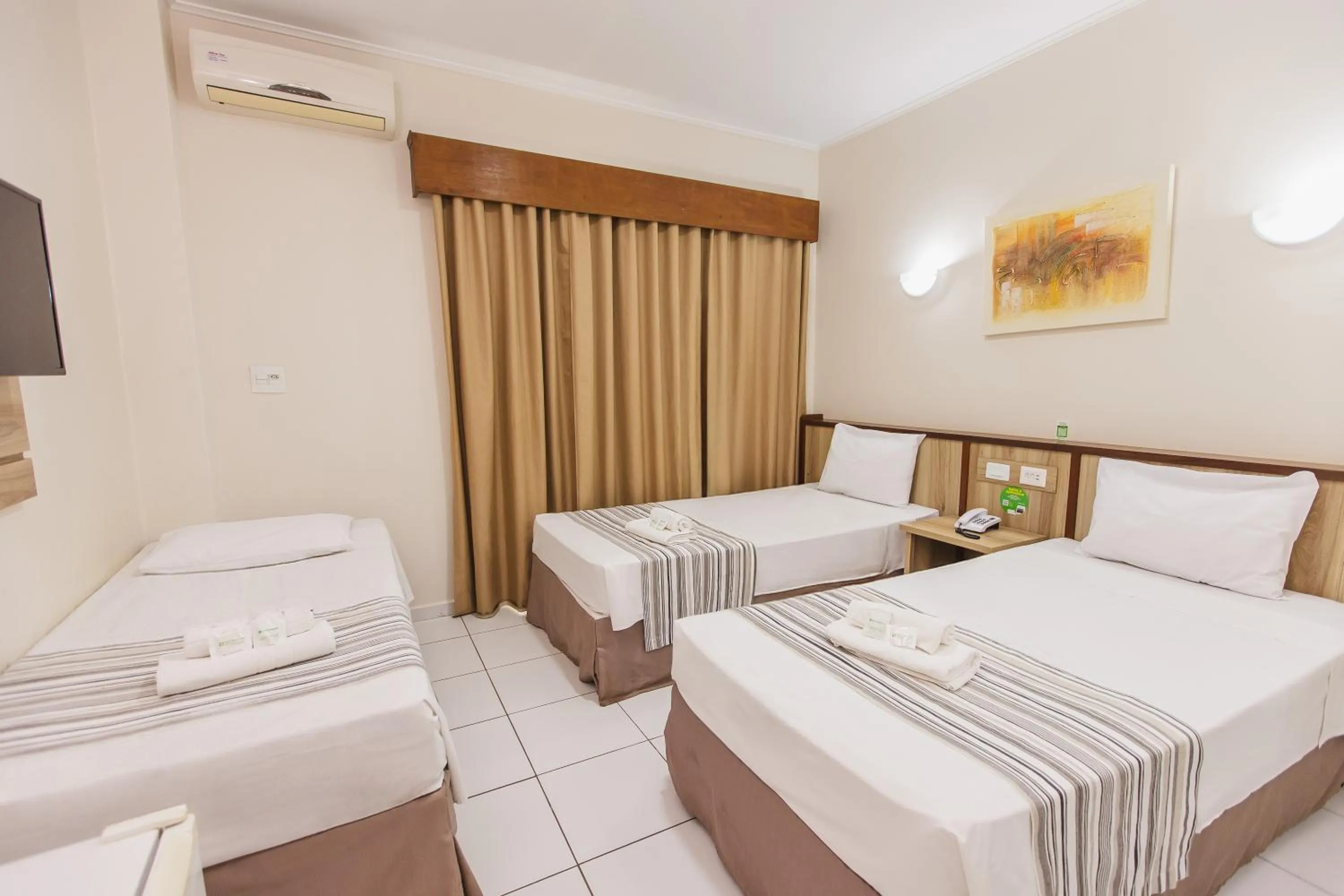 Standard Triple Room in Hotel Nacional Inn Araçatuba