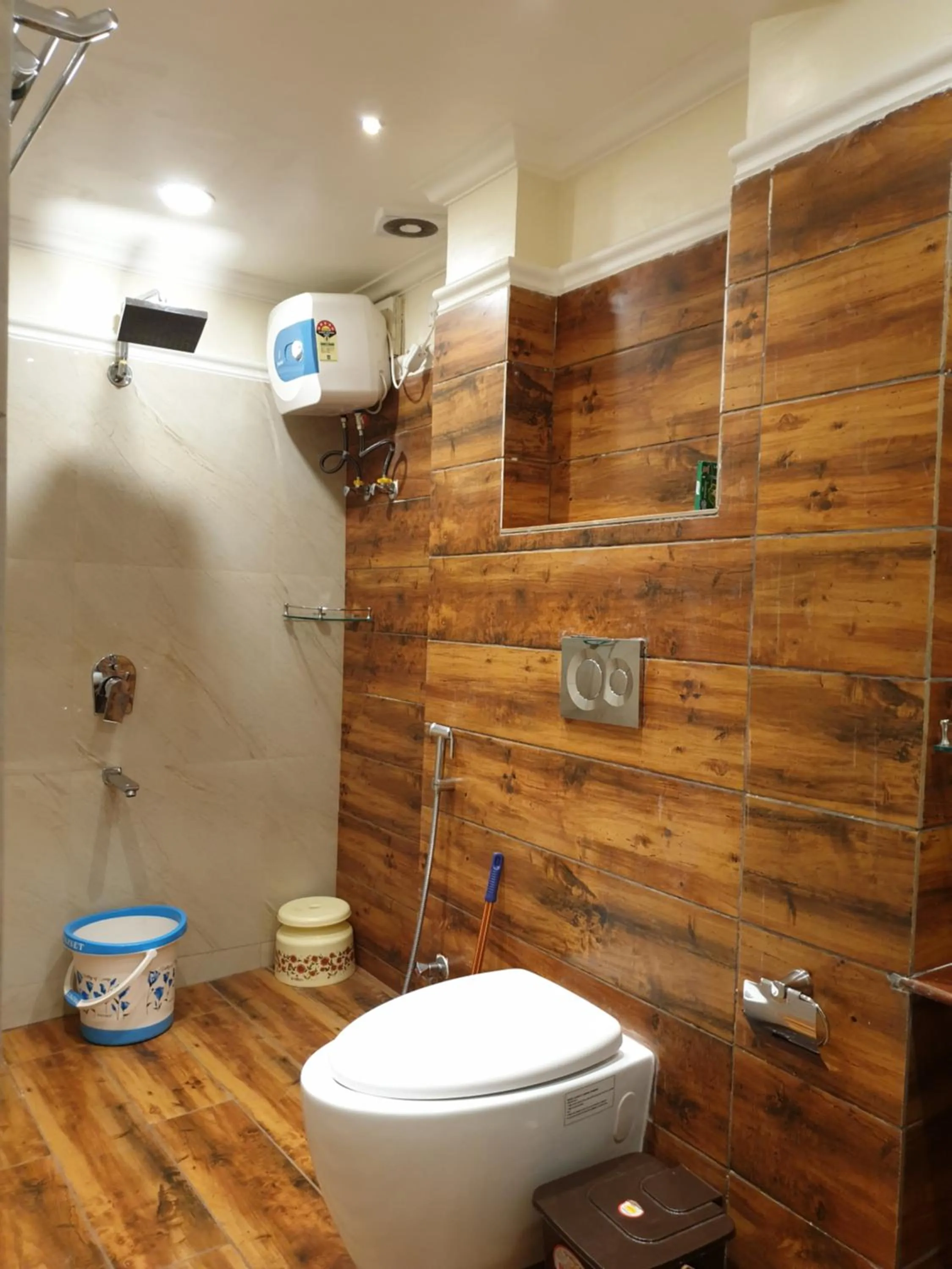 Deluxe Triple Bed River Side in Hotel Temple On Ganges