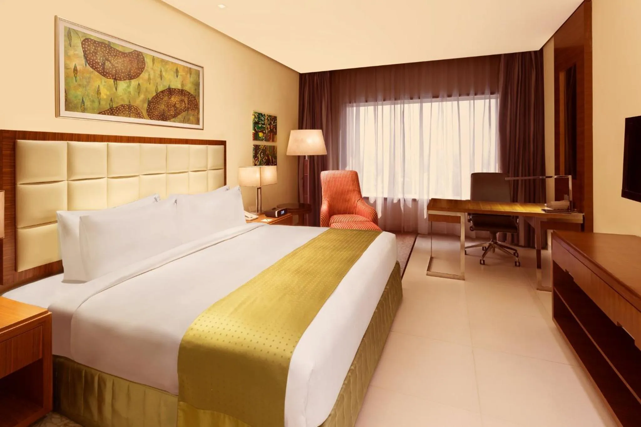 Standard Room with 15% Discount on SPA , 20% discount on Laundry & 25% Discount on food and Beverages   in Holiday Inn Cochin by IHG