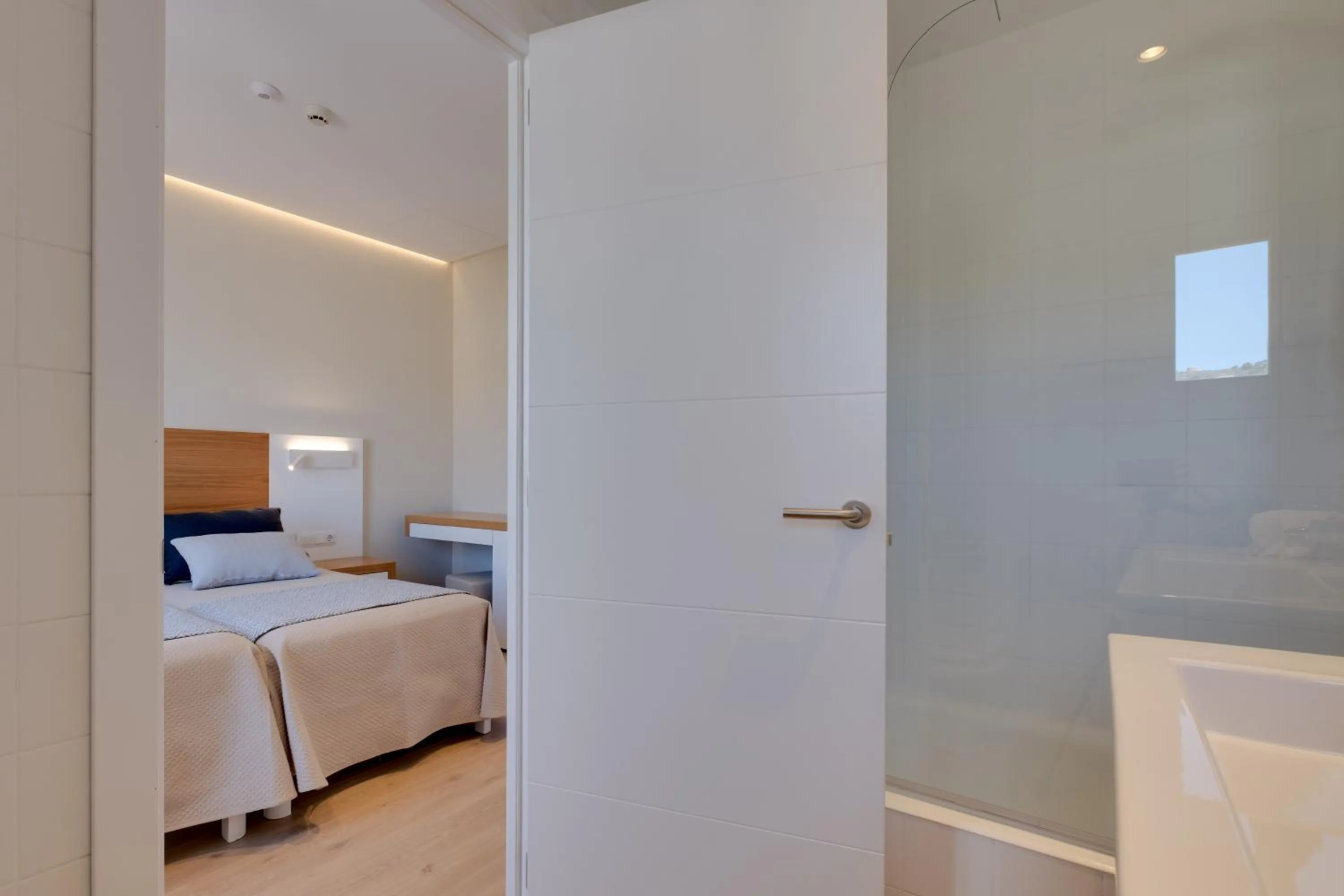 Basic Double Room in Hotel Eden Soller