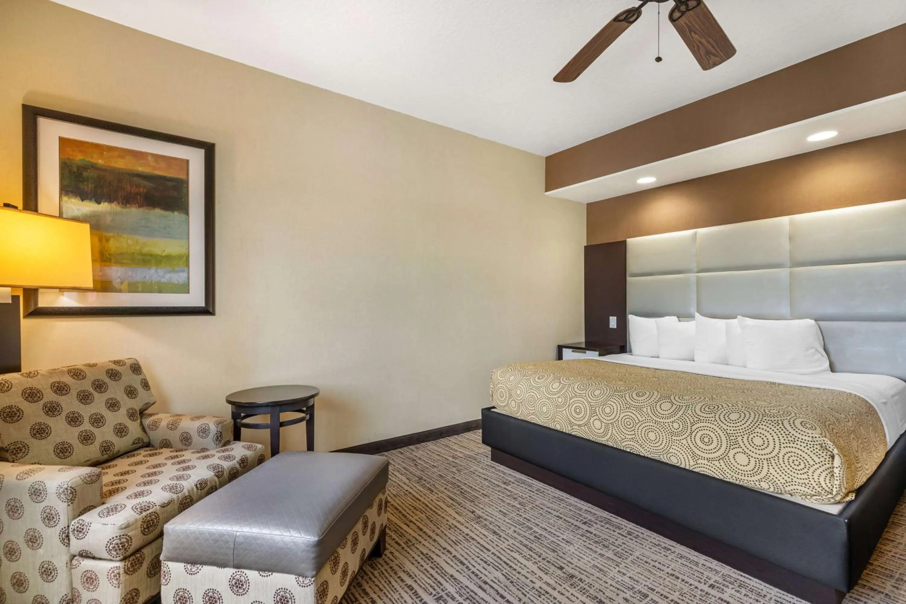 Deluxe King Room in Best Western Plus Lackland Hotel and Suites.