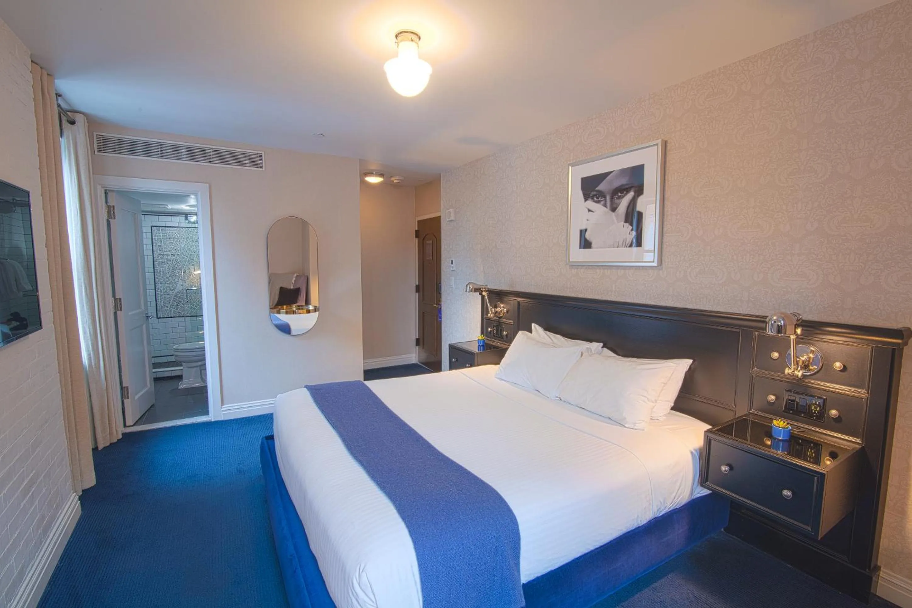 Studio 1 King bed in The Frederick Hotel Tribeca