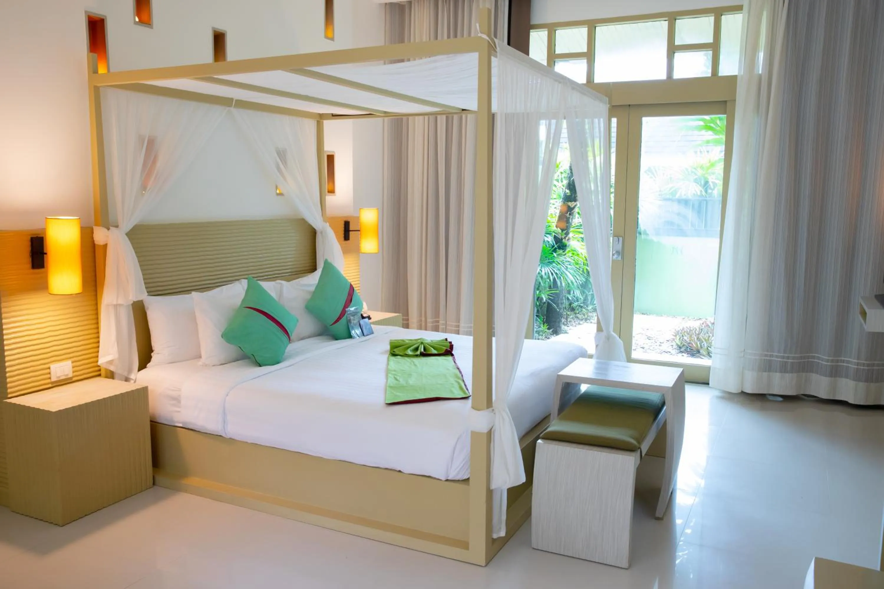 Superior Double Room in Mercure Koh Chang Hideaway