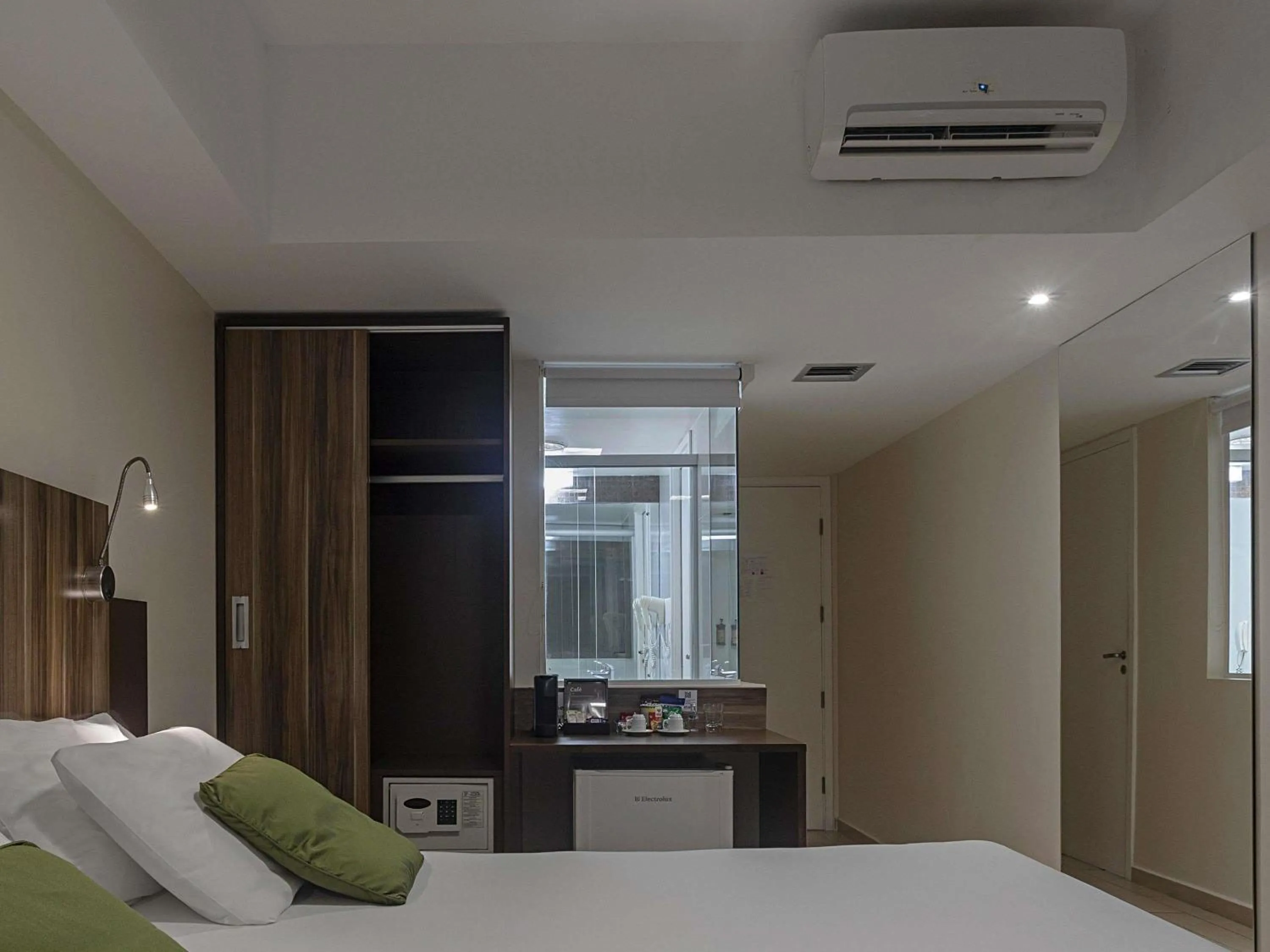 Superior Room with 2 Single Beds - single occupancy in Mercure Maceio Pajuçara