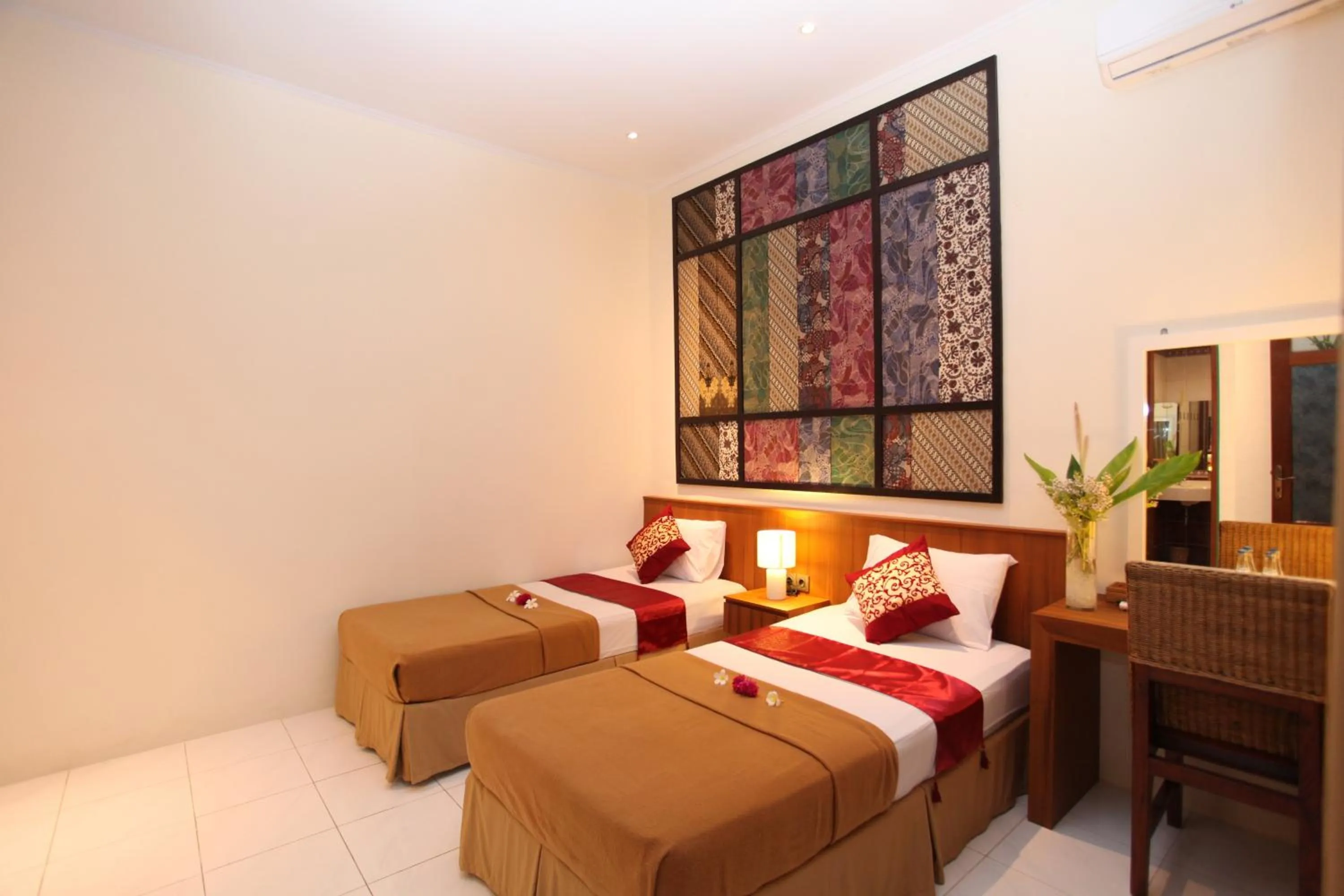 Superior Room With Extrabed in Sanur Seaview Hotel