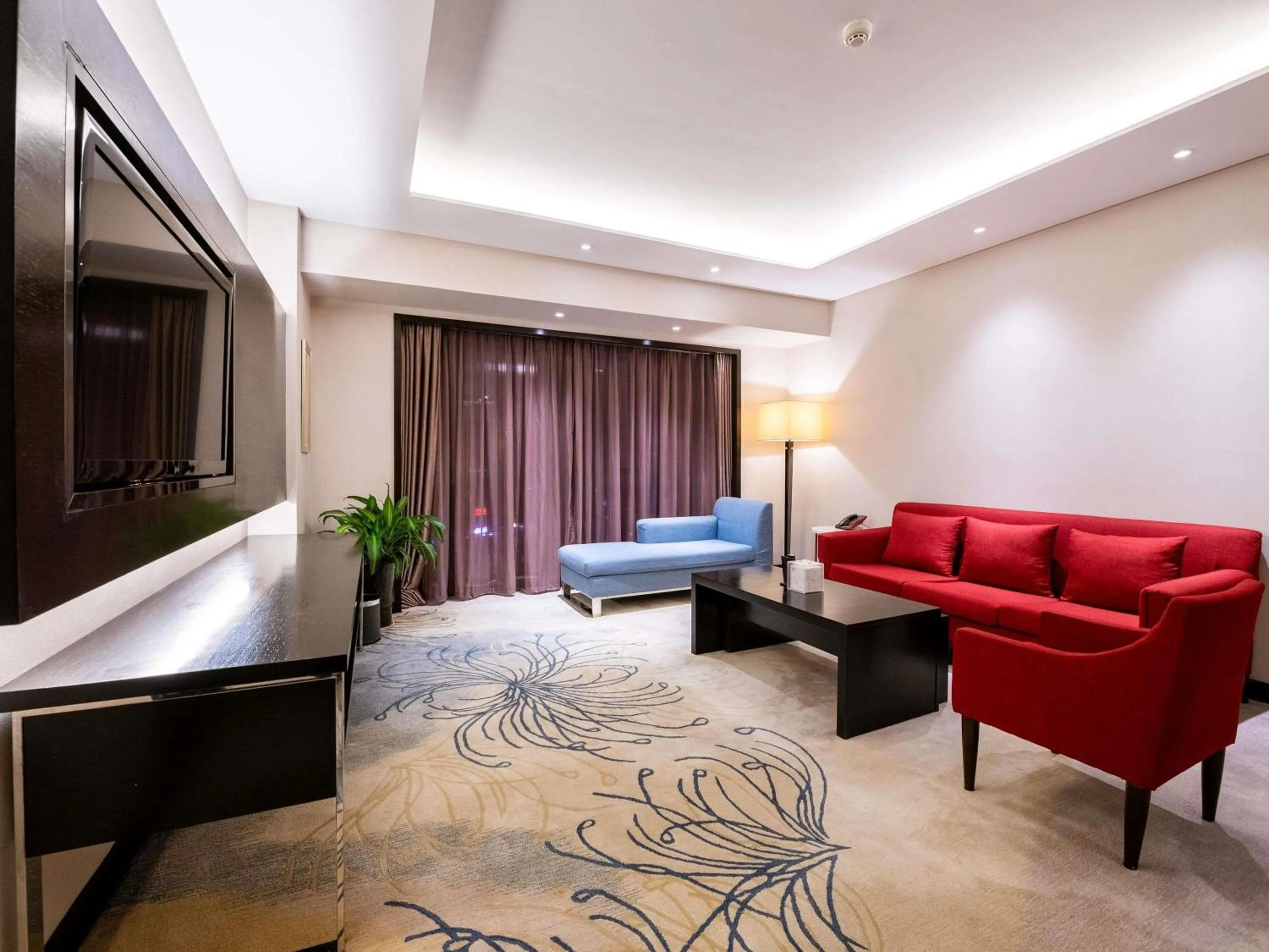 Deluxe Suite in Pullman Guiyang