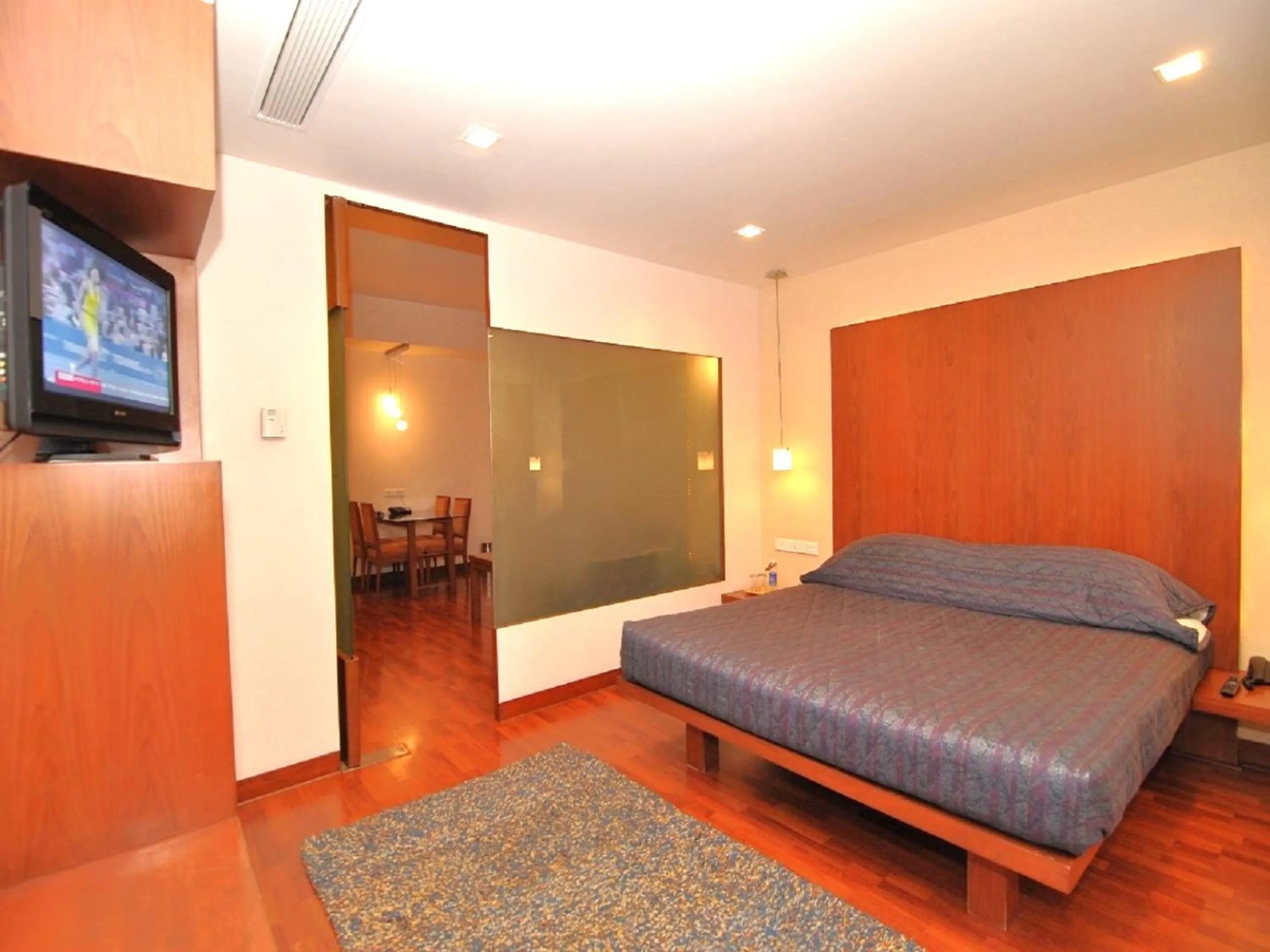 King Suite - single occupancy in Hotel Studio Estique