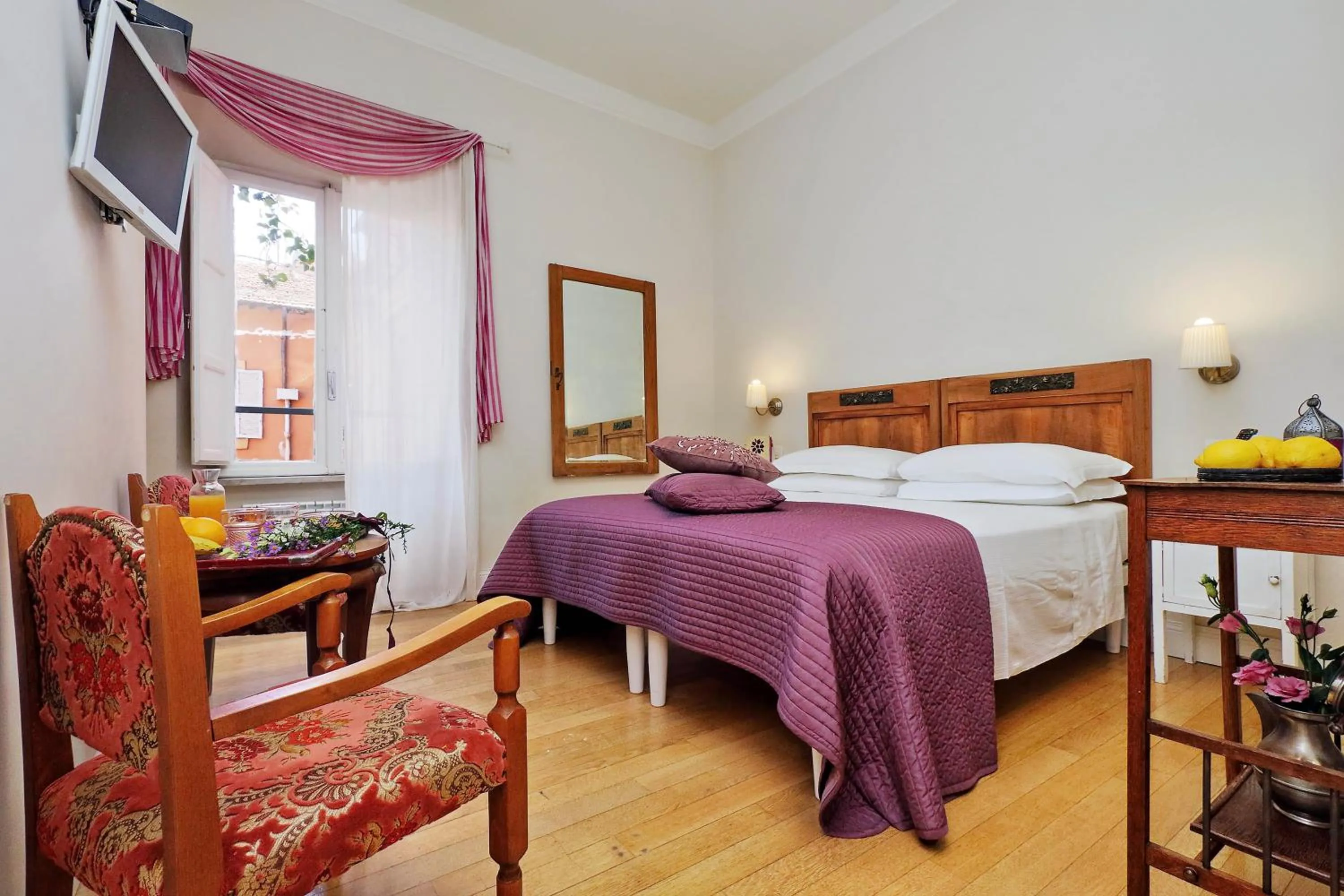 Triple Room in Guest House Amaranto Romano
