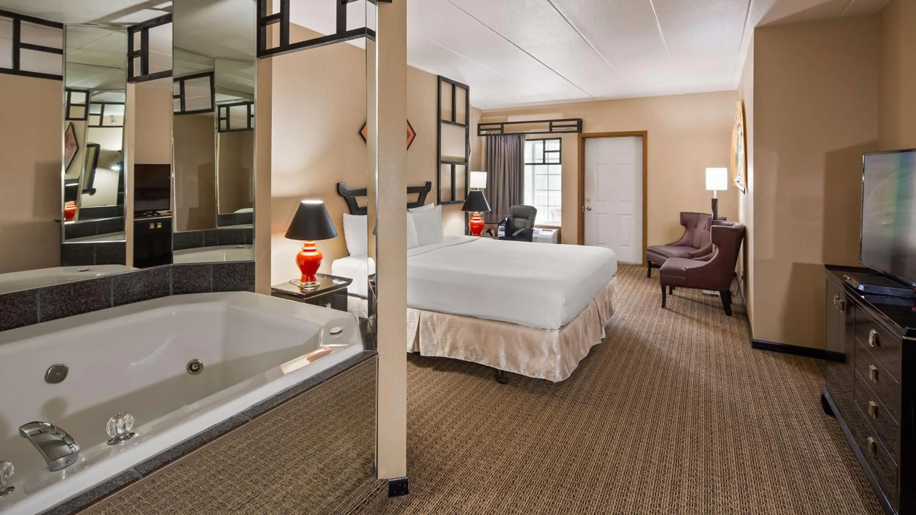 Deluxe King Room with Balcony in Best Western Galena Inn & Suites