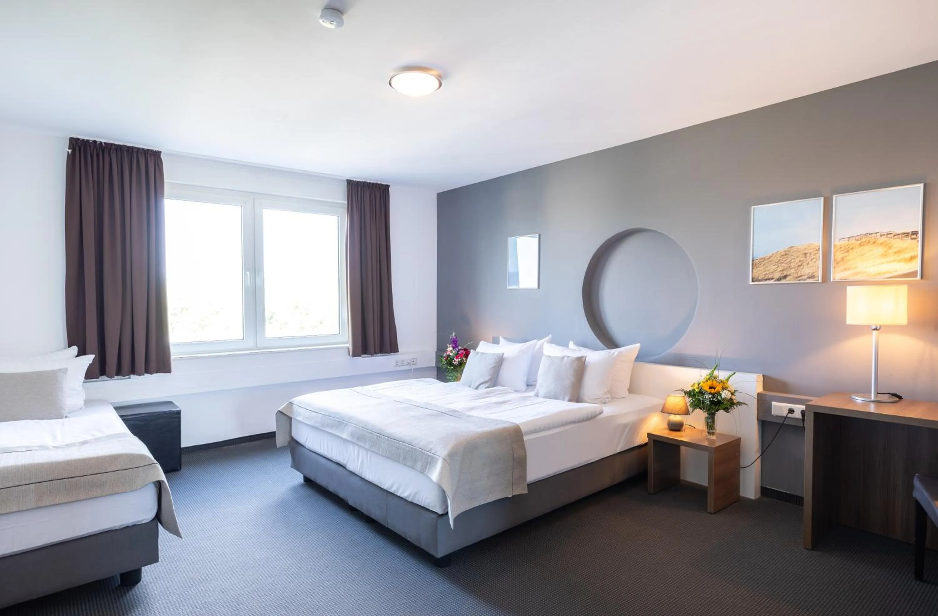 Standard Triple Room in Hotel Aviva