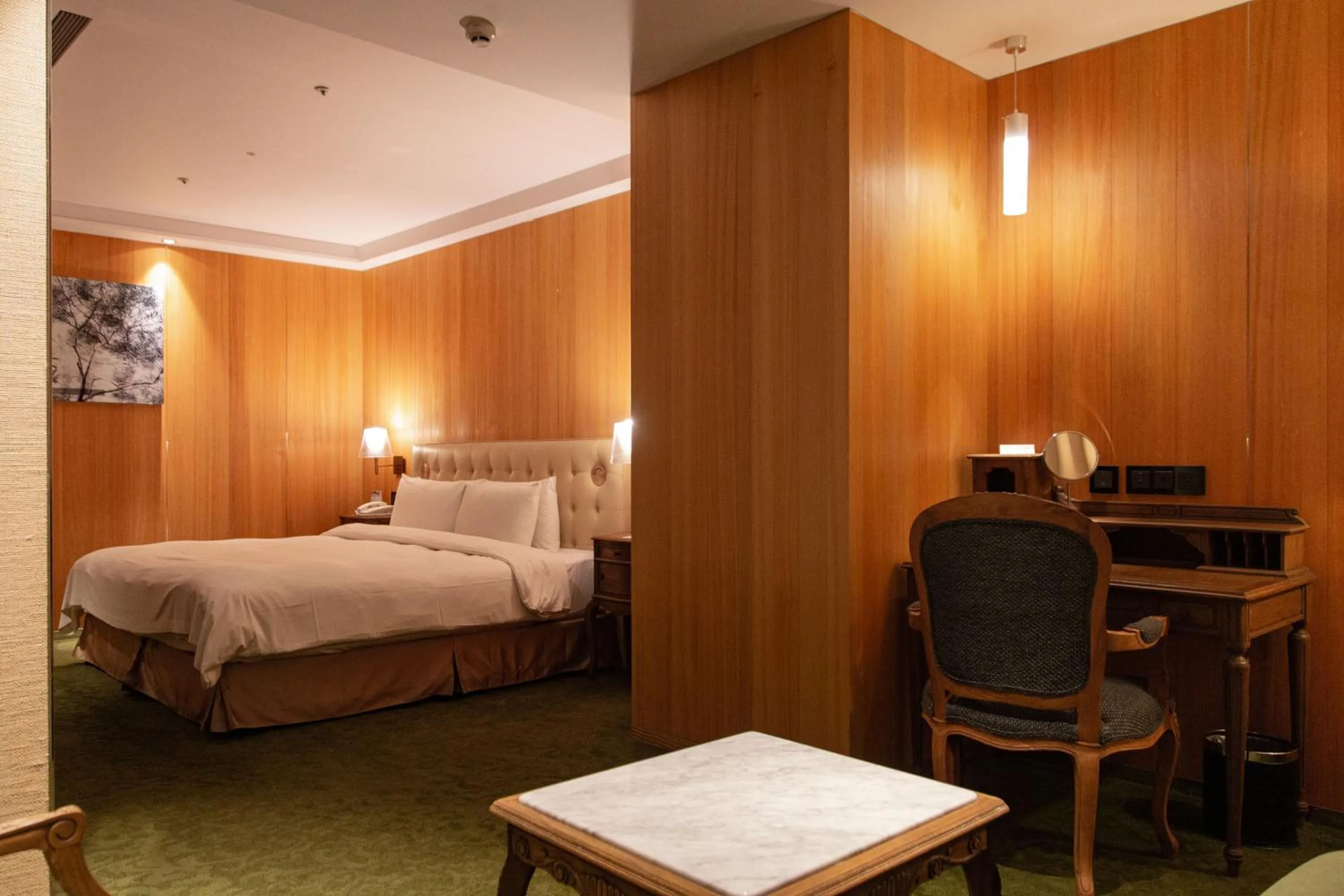 Deluxe Double Room in Inhouse Hotel Grand