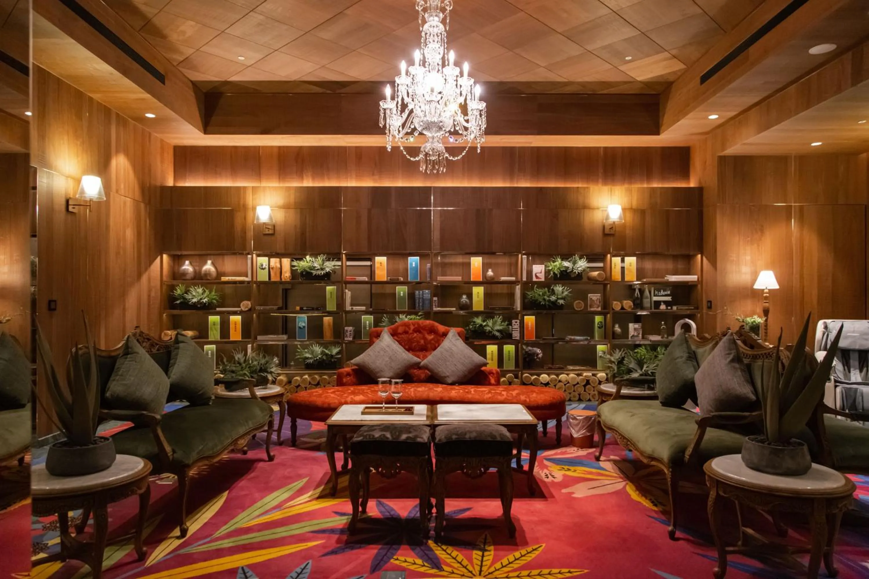 Presidential Suite in Inhouse Hotel Grand