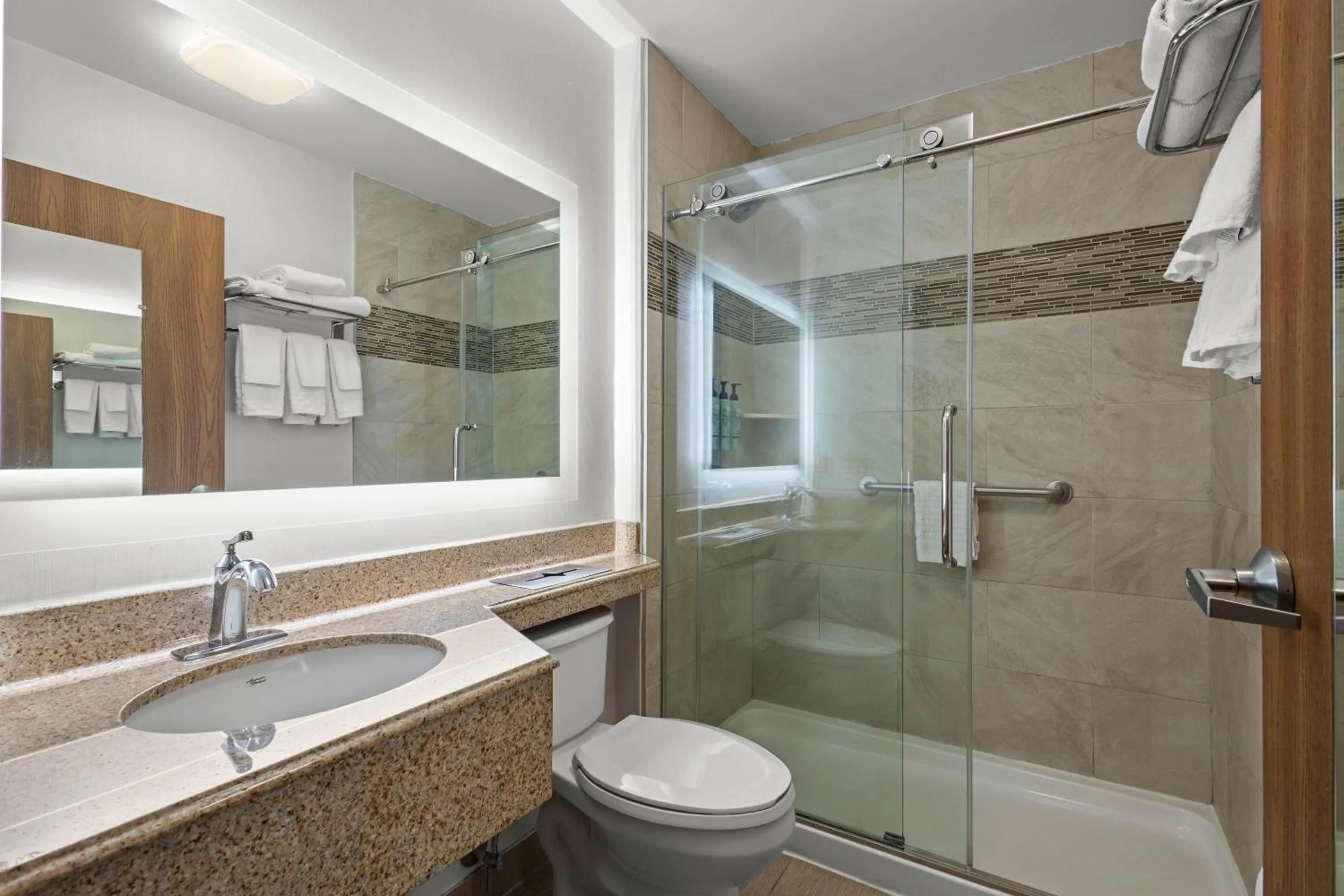 King Suite with Sofa Bed - Non-Smoking in Best Western Crown Inn & Suites - Batavia