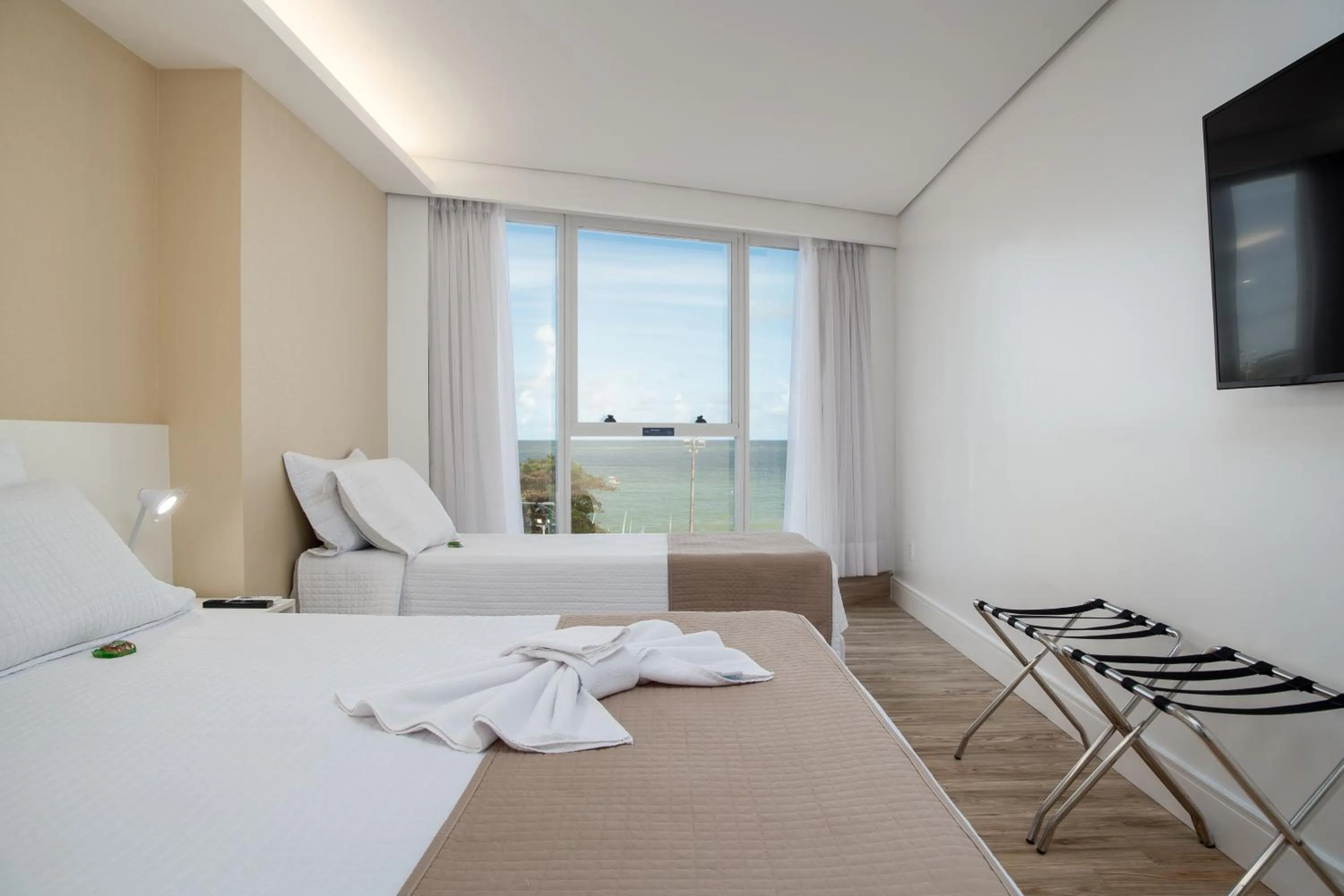 Premium Room with Frontal Sea View in Hotel Brisa Suítes Pajuçara