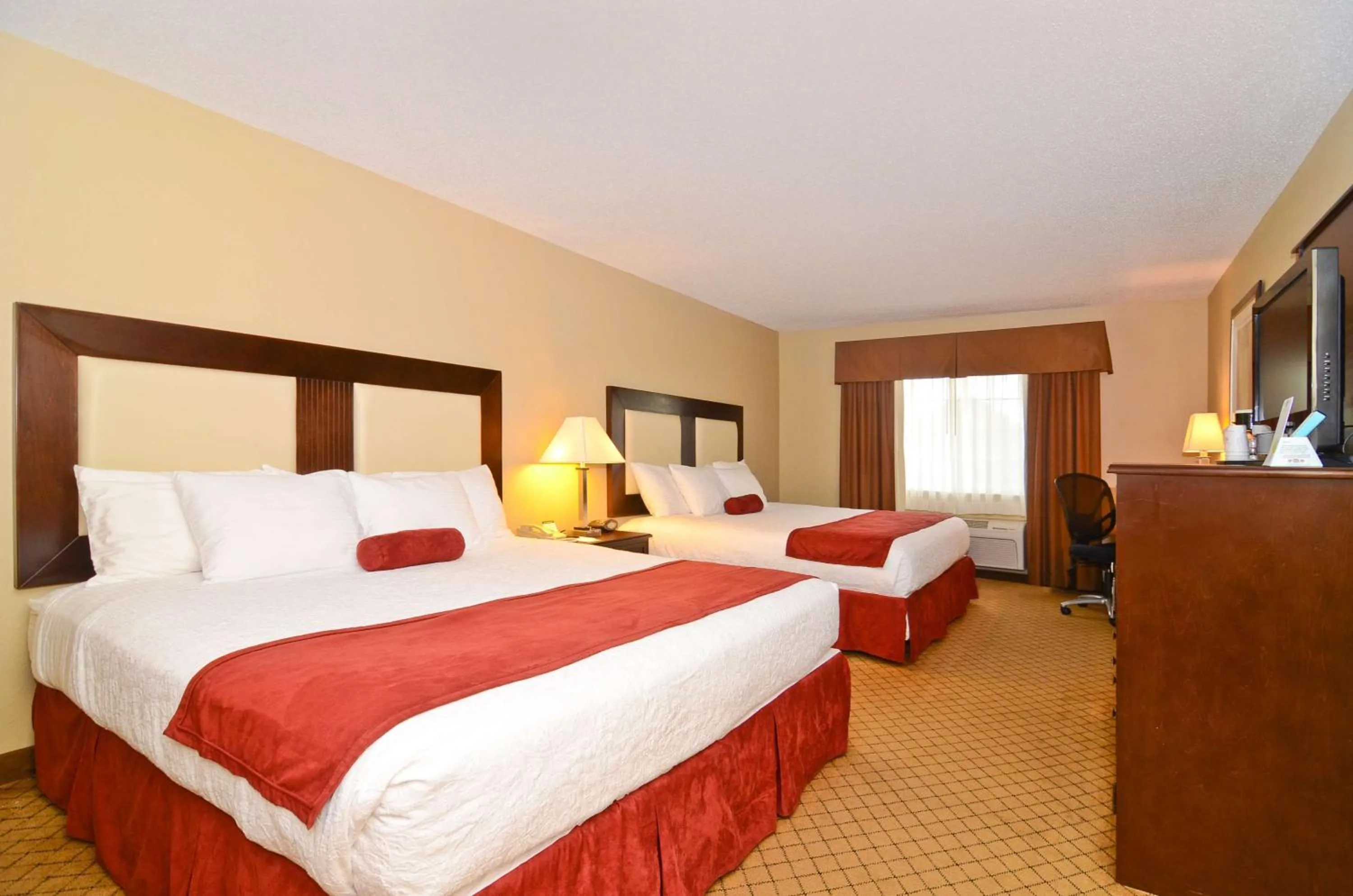 King Room with Two King Beds - Non-Smoking in Best Western Macomb Inn
